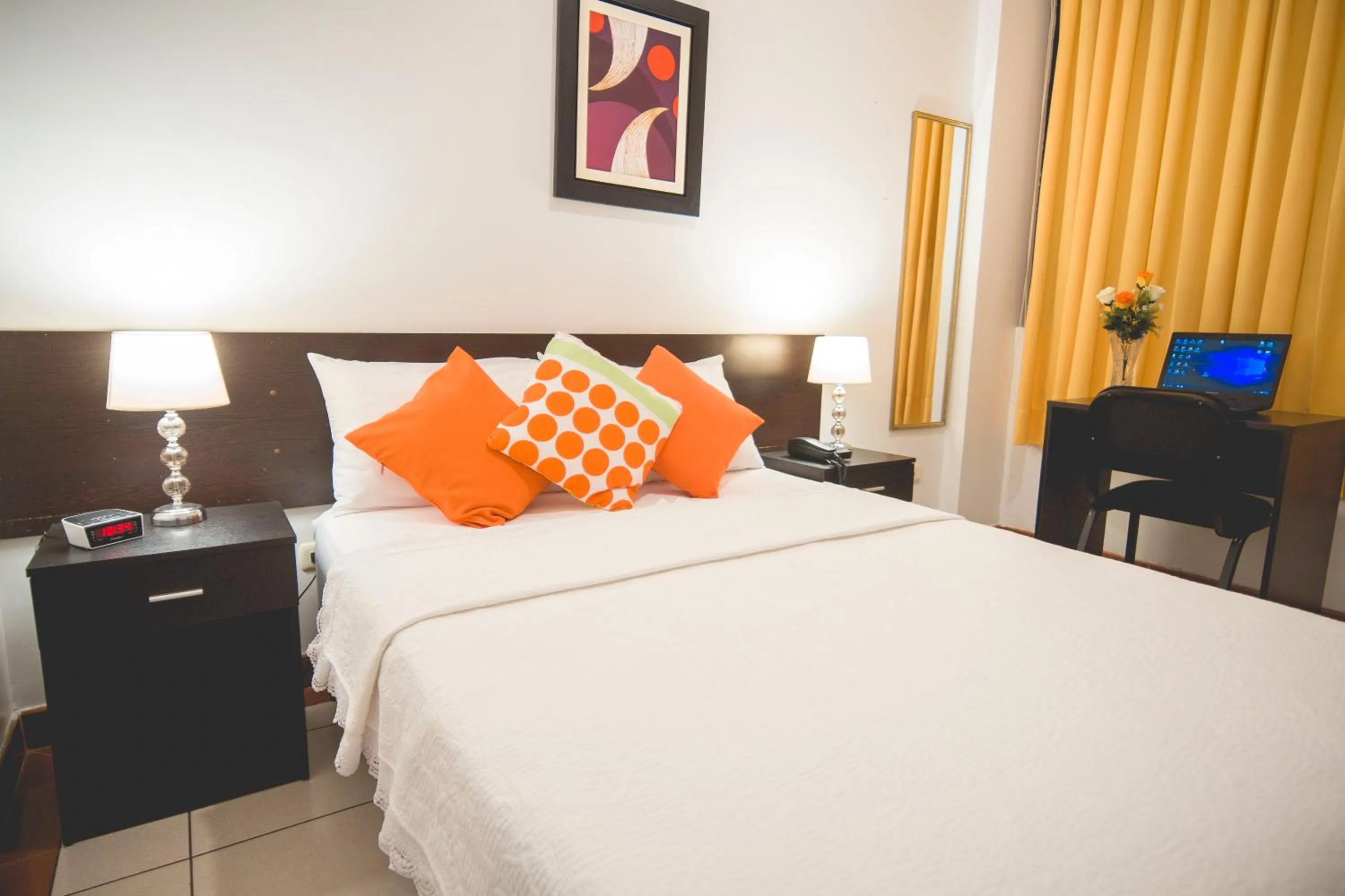 Decorative detail, Bed in Hotel Fatima Inn