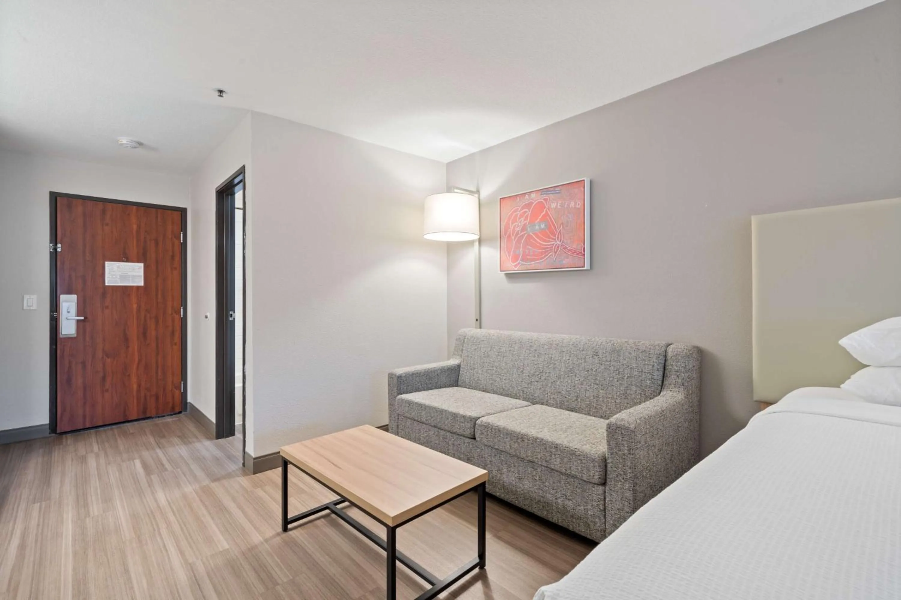 Lobby or reception, Bed in Best Western Lake Oswego Hotel & Suites