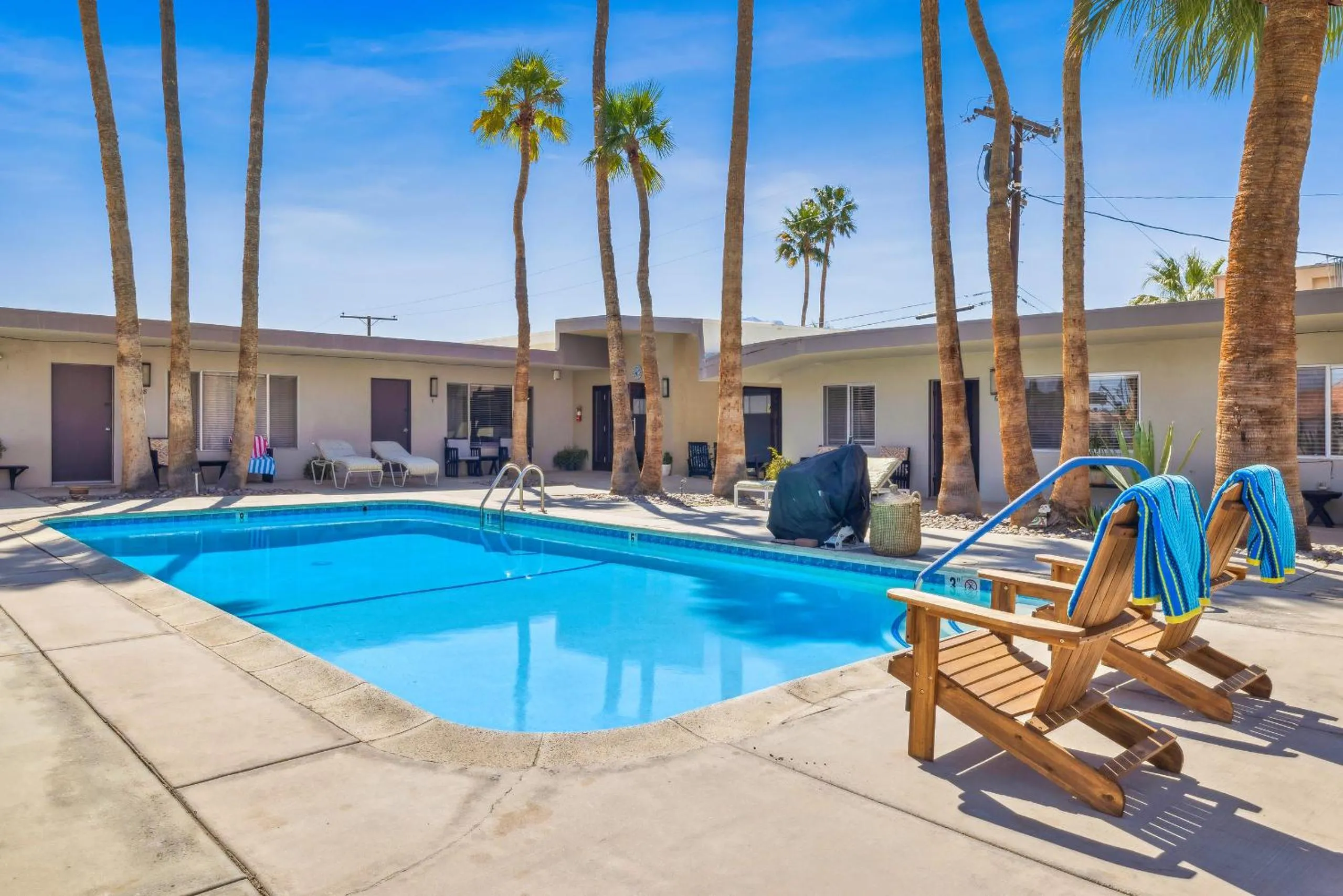 Pool view in Lido Palms Resort and Spa
