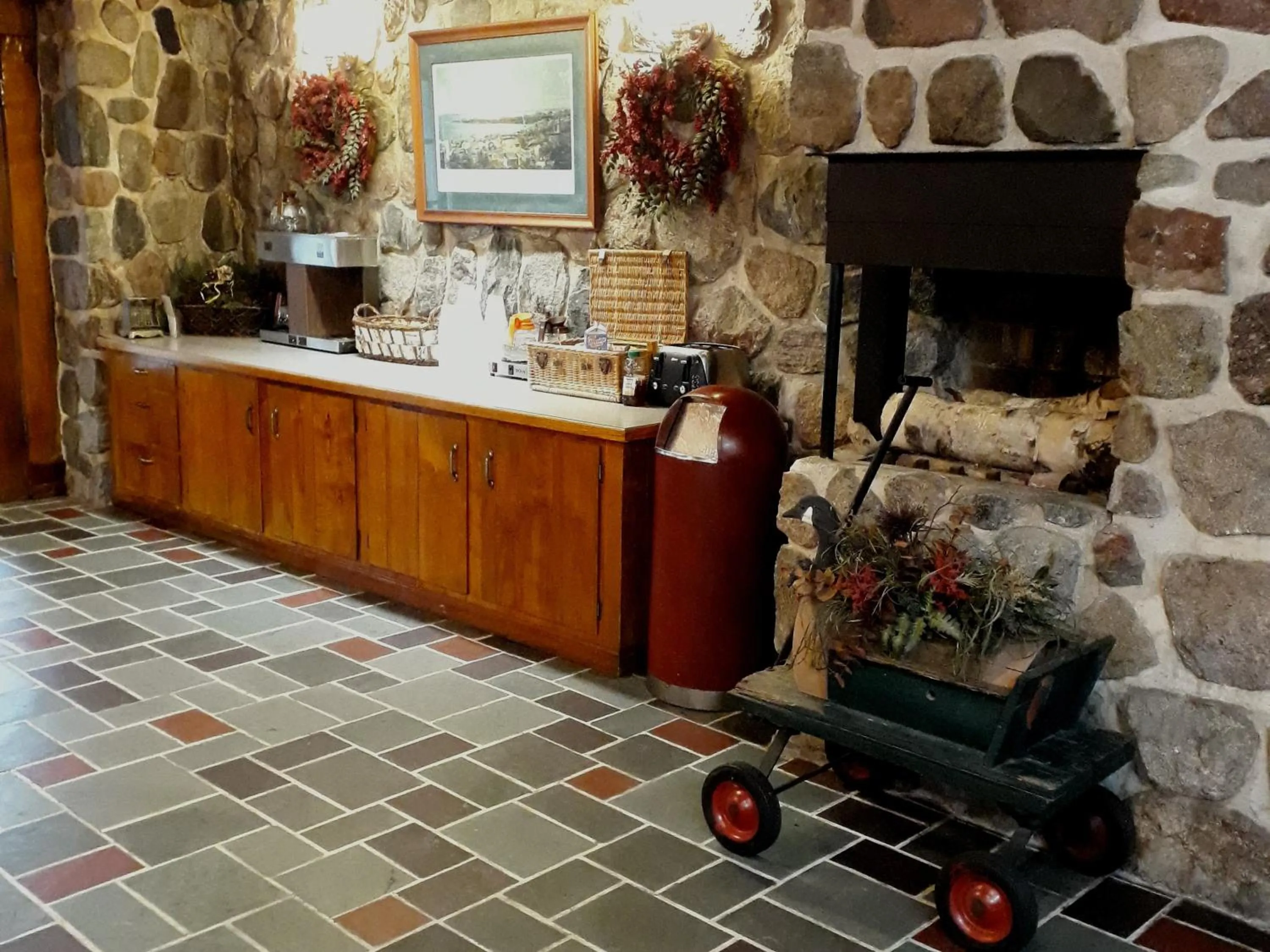 Lobby or reception, BBQ Facilities in Birchwood Inn