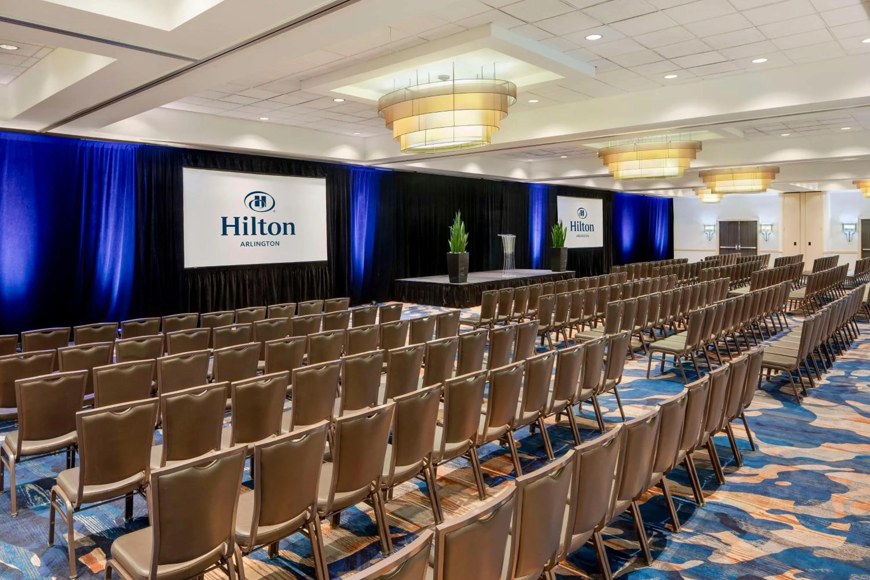 Meeting/conference room in Hilton Arlington