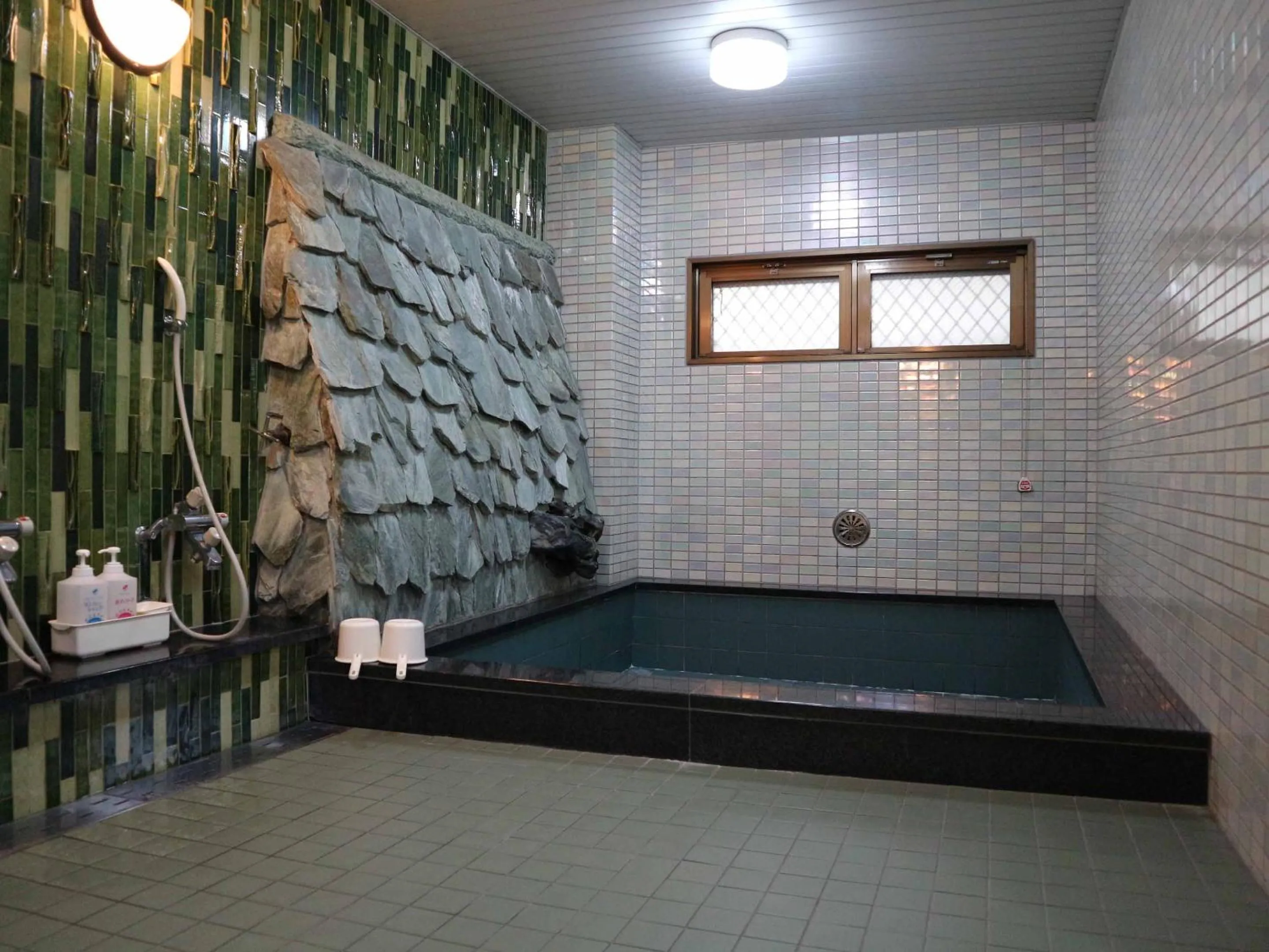 Public Bath in Kimatsu Ryokan