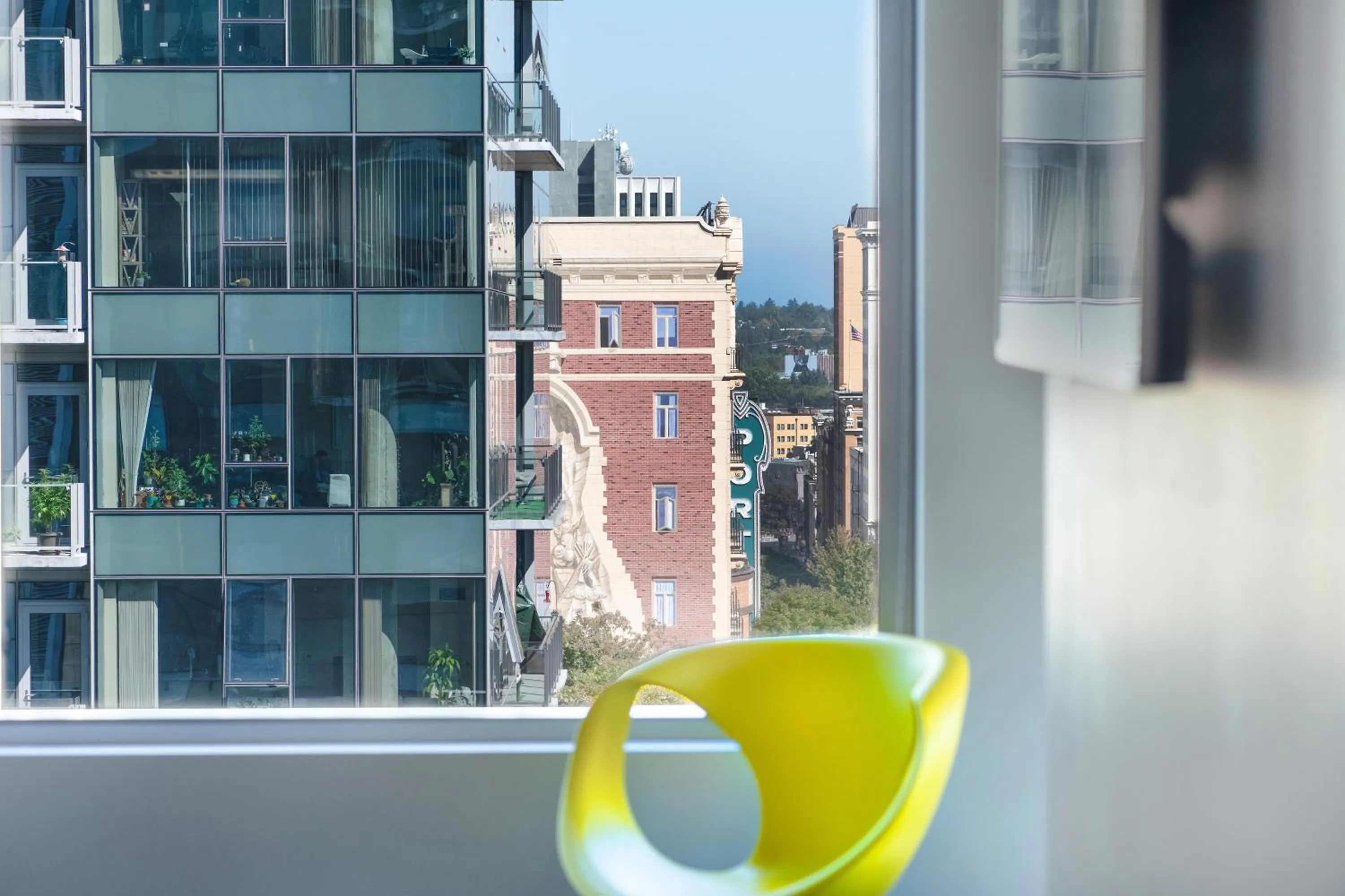 Photo of the whole room in Hotel Vance, Portland, a Tribute Portfolio Hotel