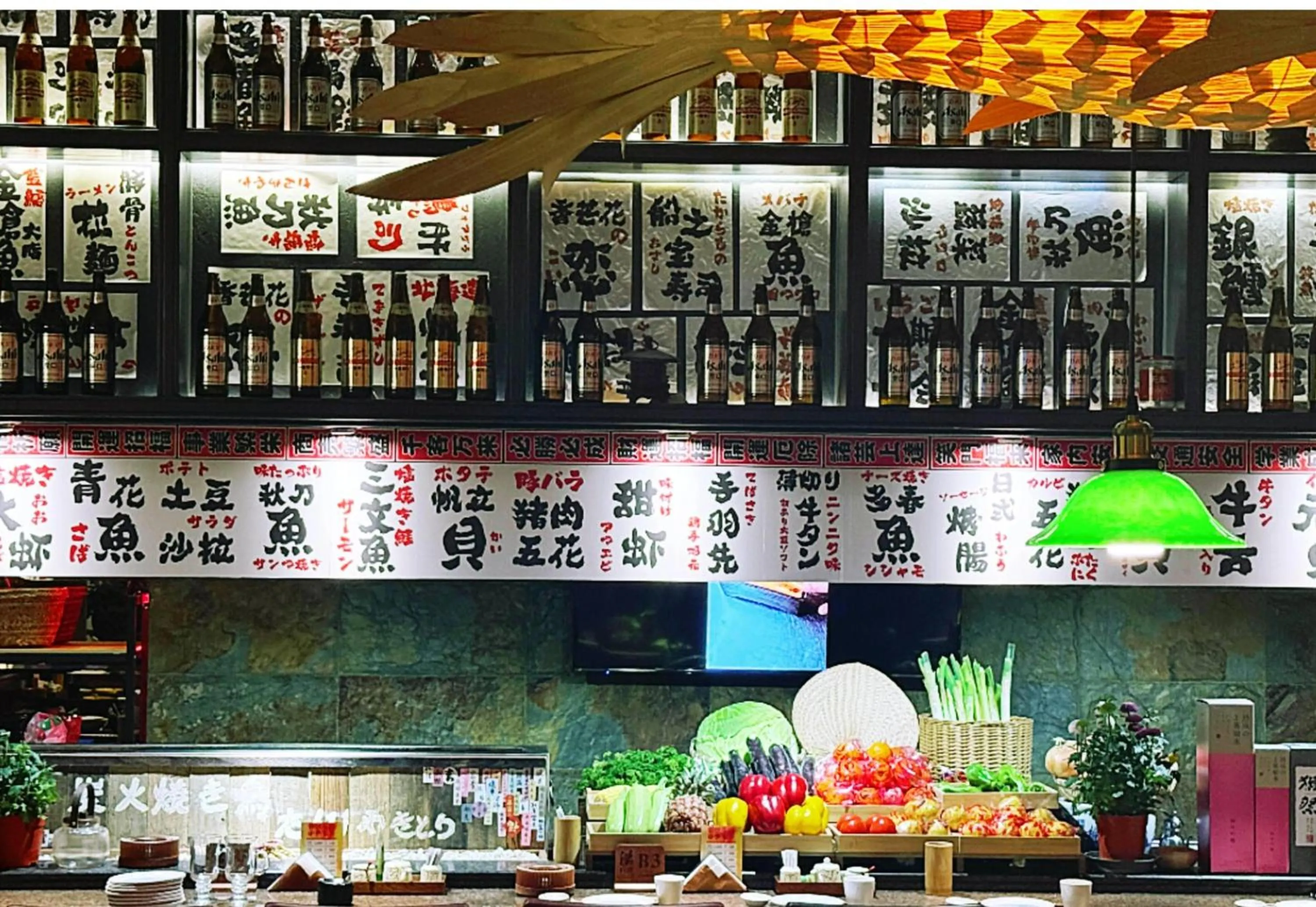 Restaurant/places to eat in Ramada Plaza Optics Valley Hotel Wuhan (Best of Ramada Worldwide)