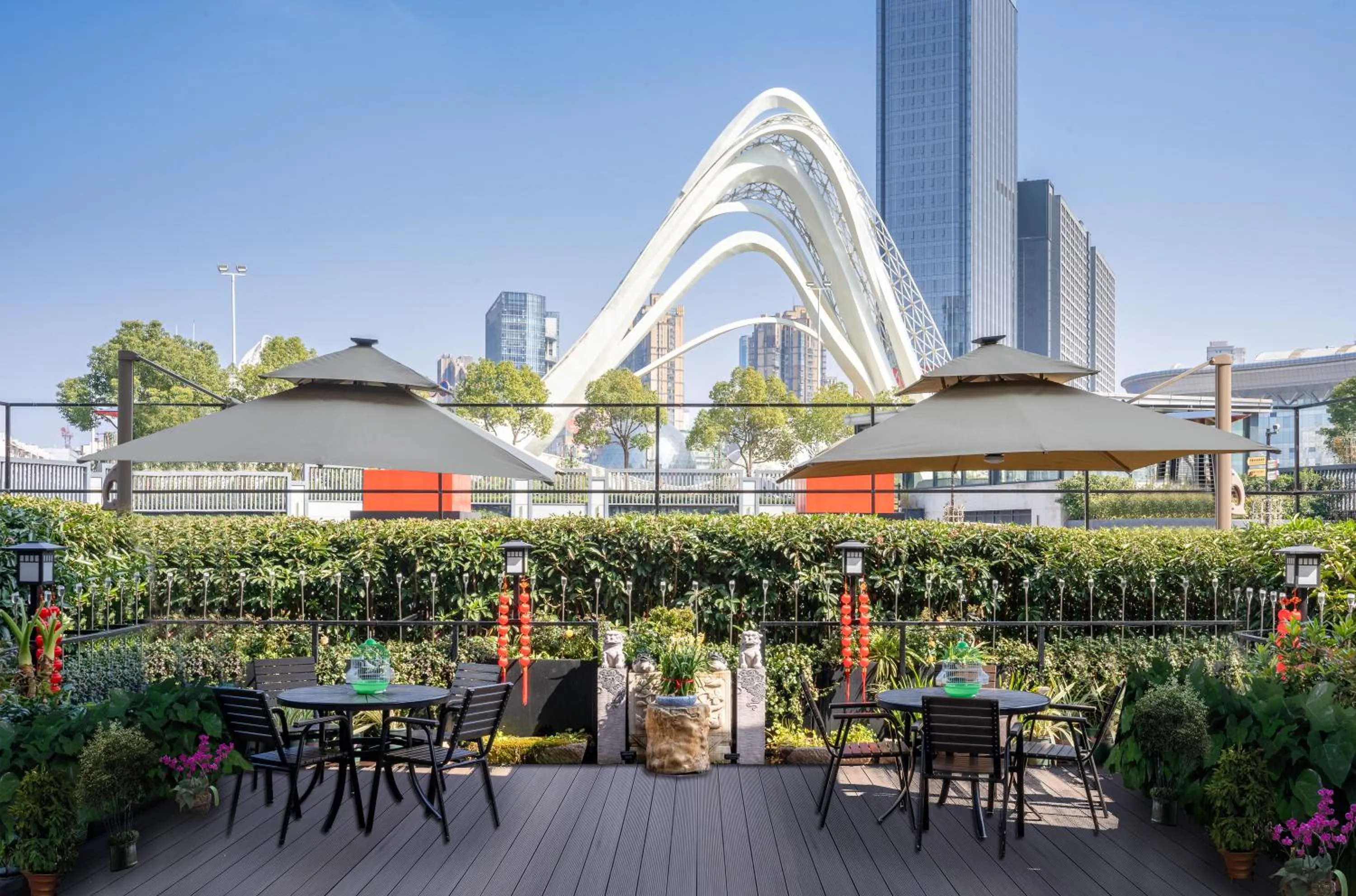 Property building in Ramada Plaza Optics Valley Hotel Wuhan (Best of Ramada Worldwide)