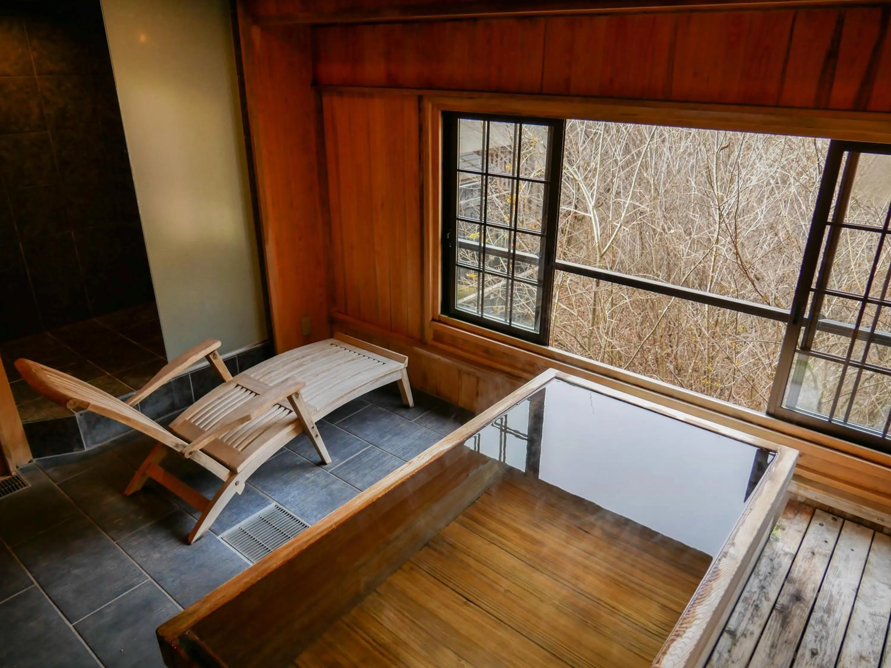 Hot Spring Bath in Myojinkan
