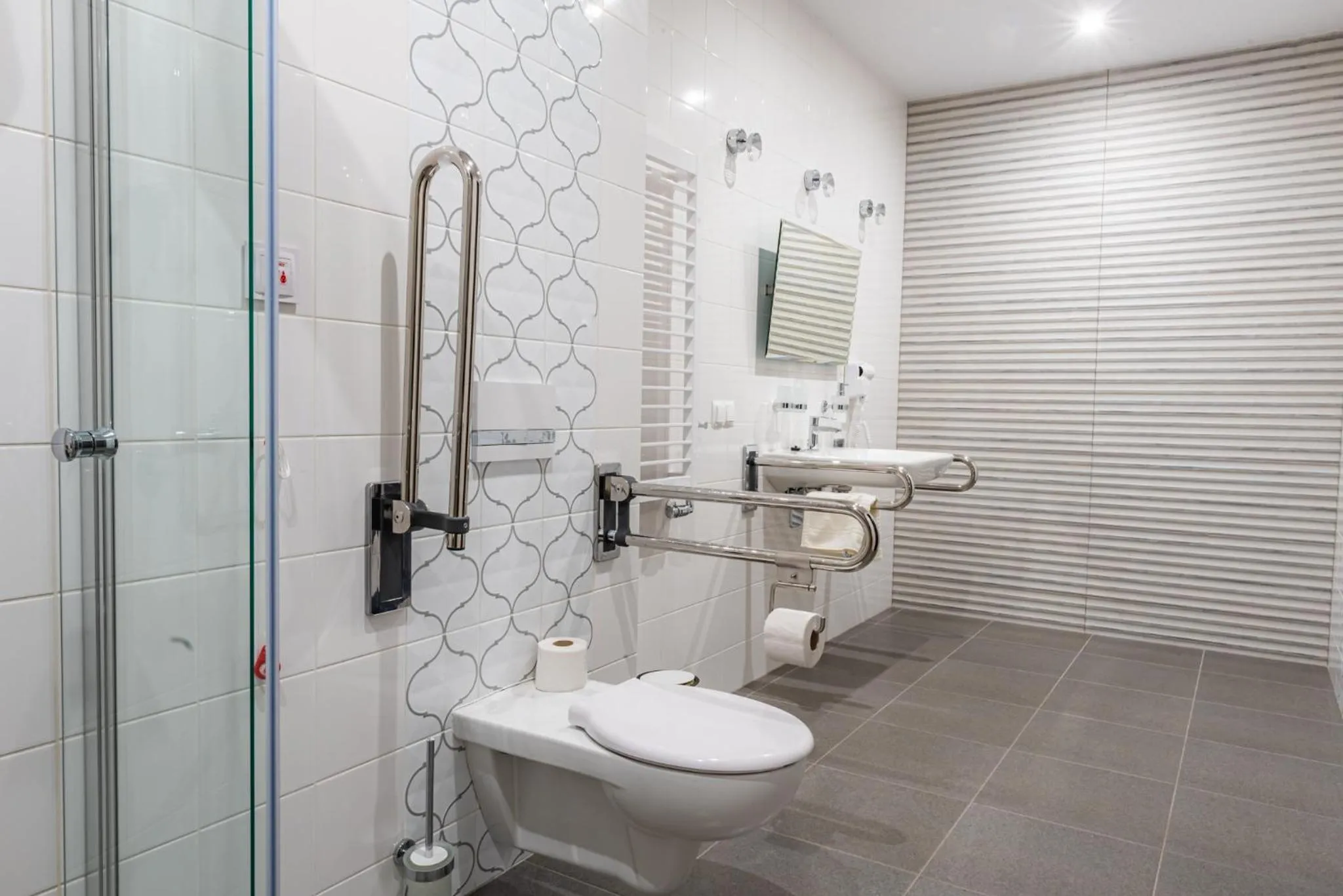 Shower in Hotel Nad Czernicą