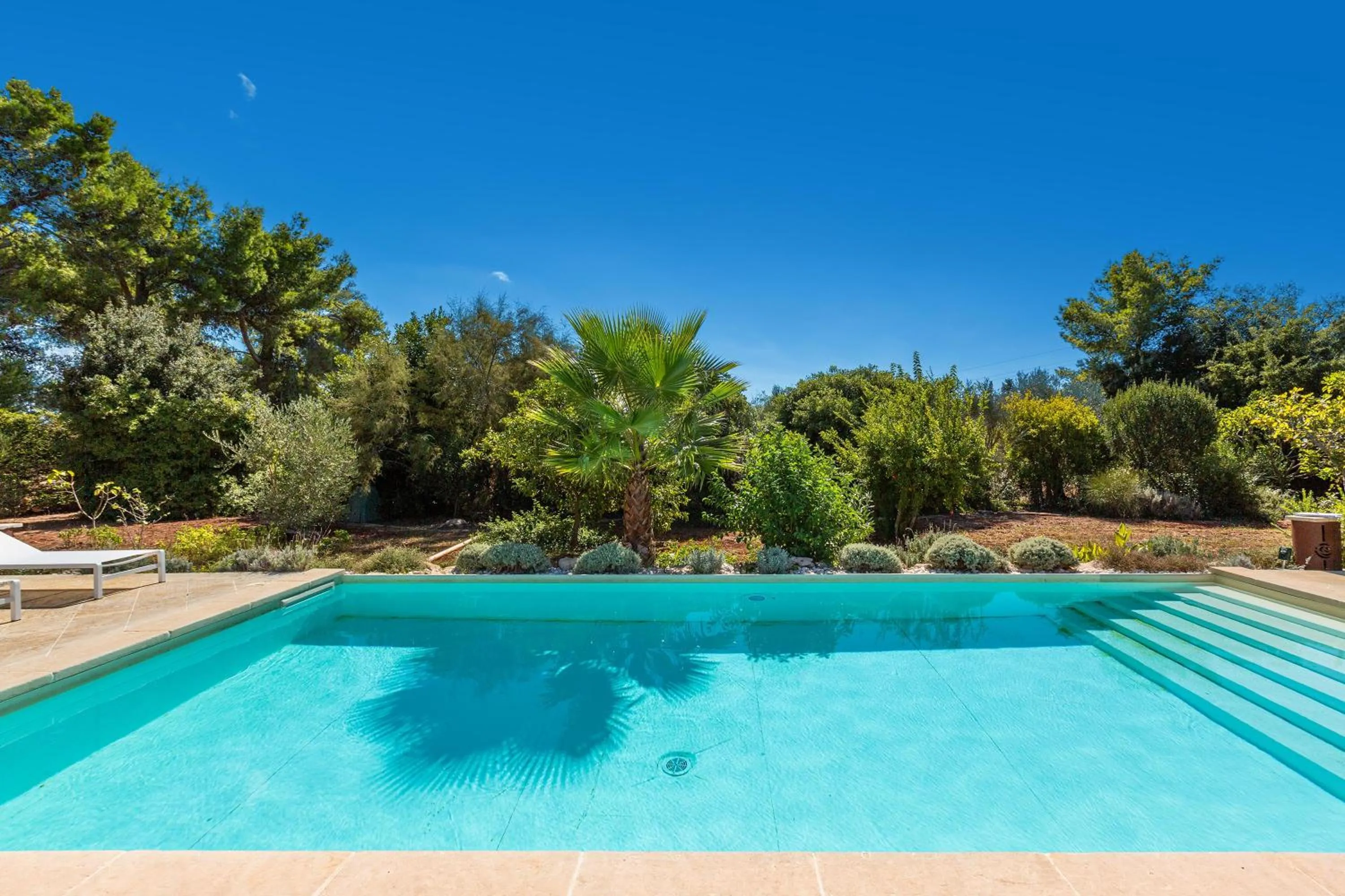 Swimming pool in Villa Chiara by Perle di Puglia