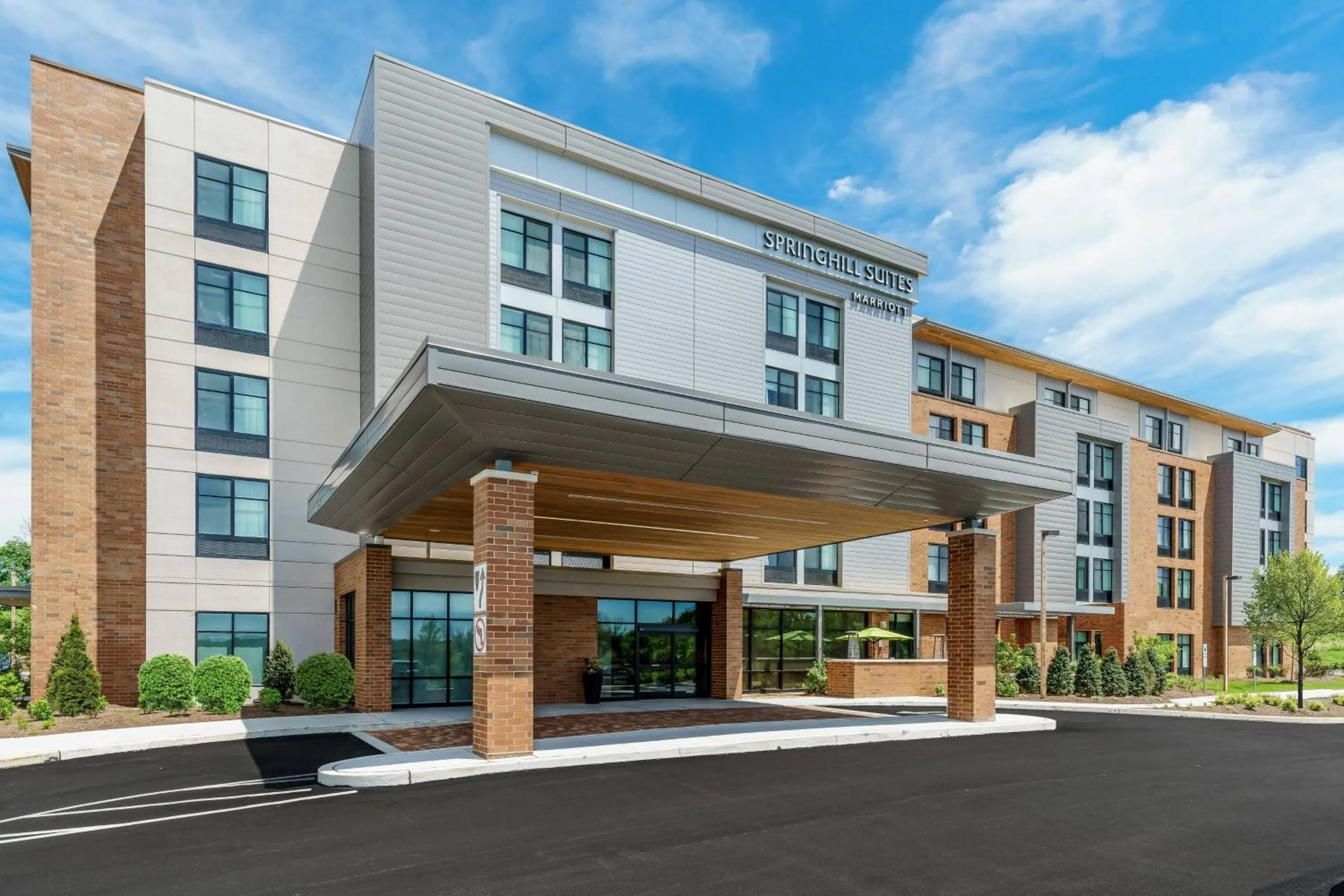 Property building in SpringHill Suites by Marriott Philadelphia West Chester/Exton