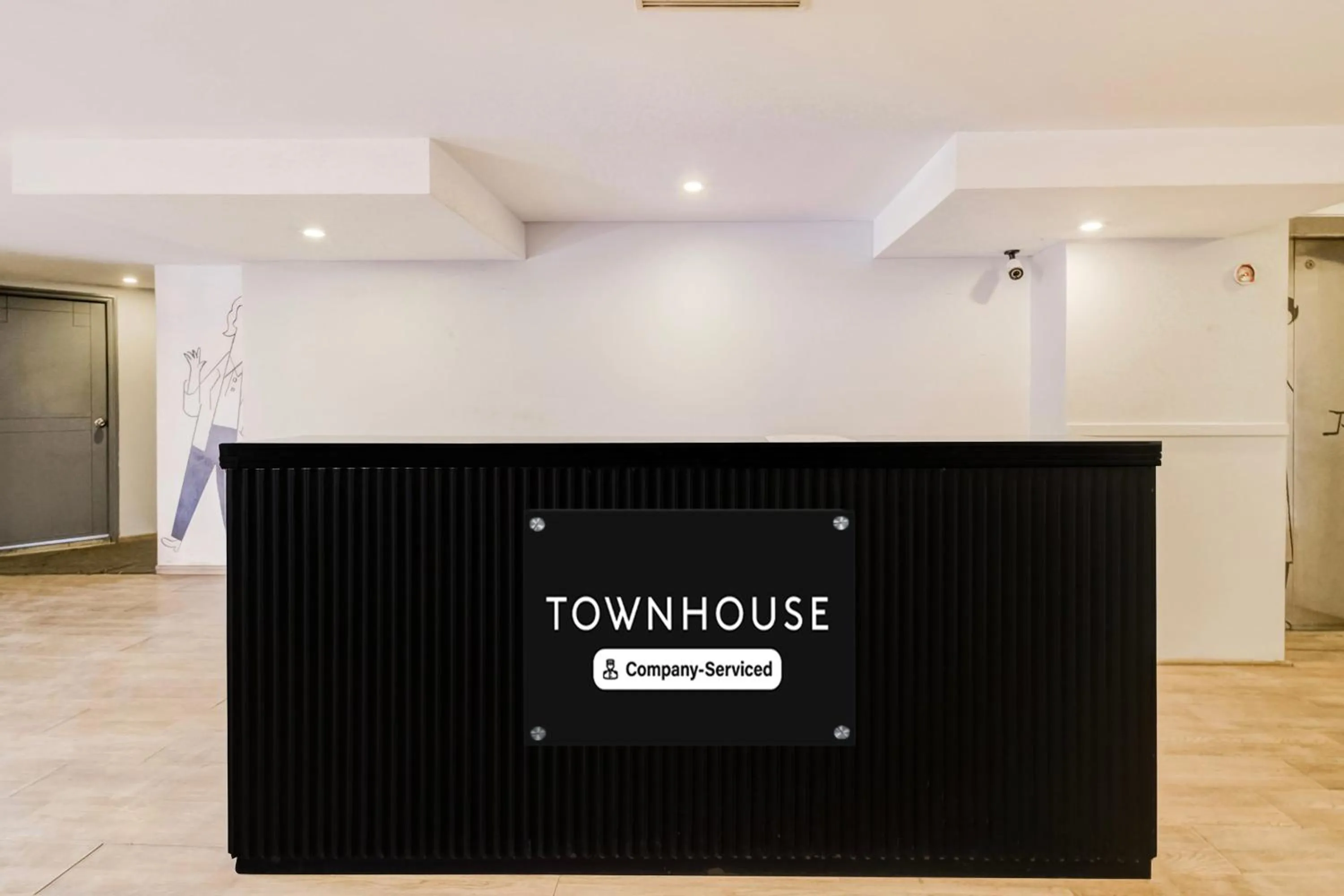 Lobby or reception in Super Townhouse Lakdikapul