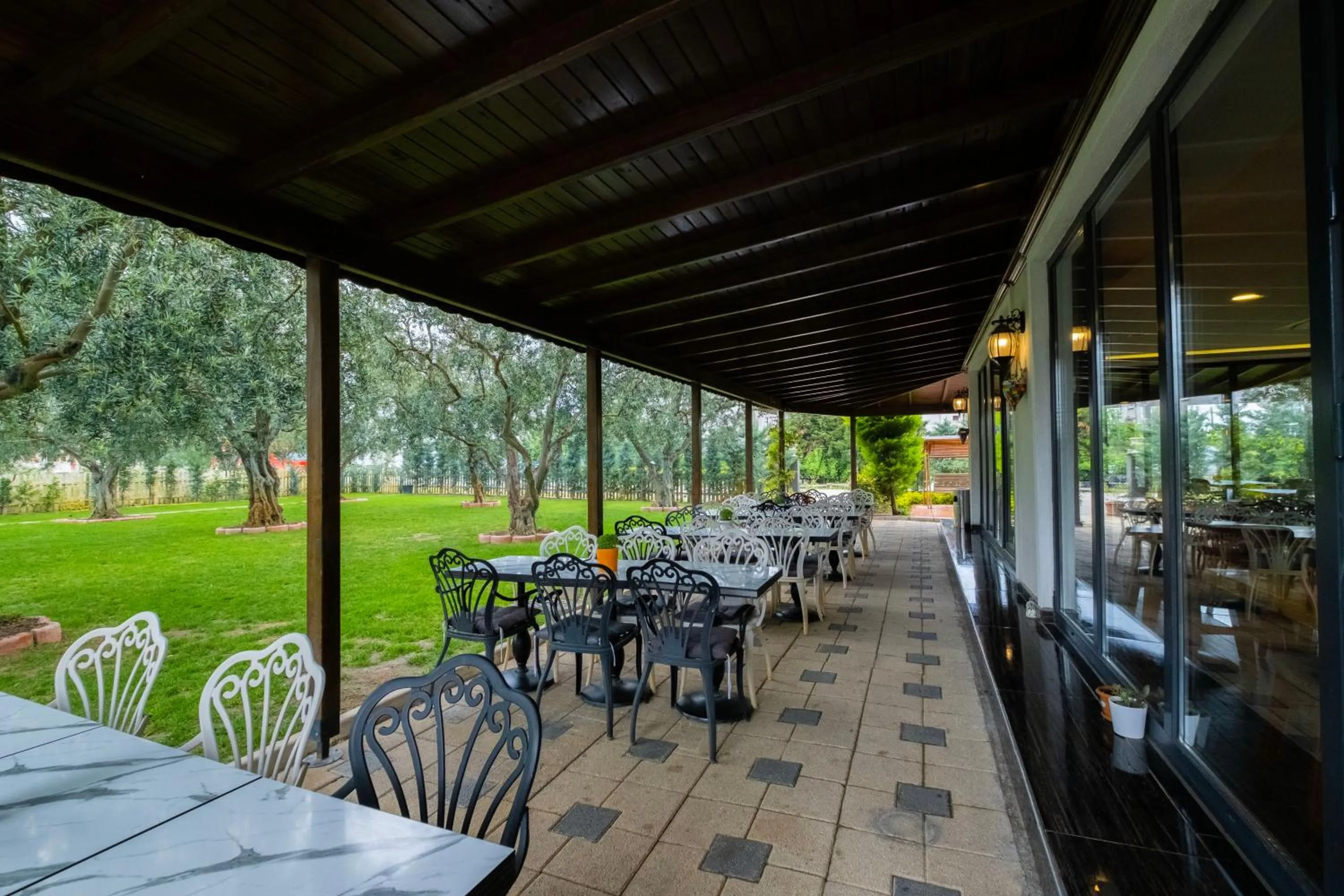 Garden in Eleia Hotel İznik