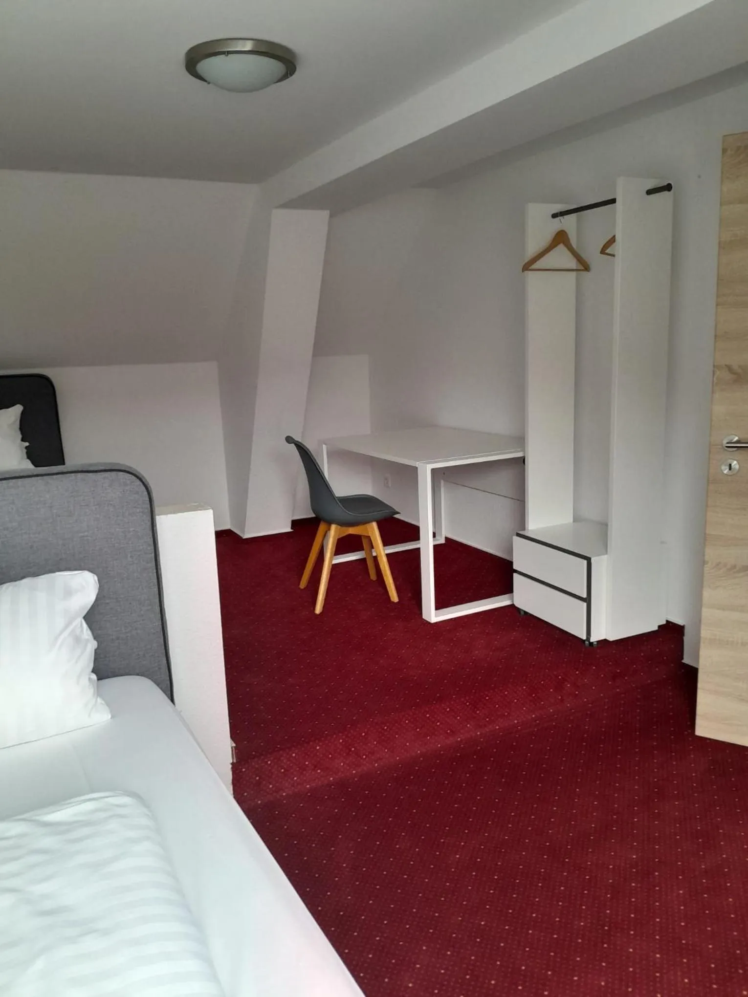 Bed in Hotel Deutsches Haus