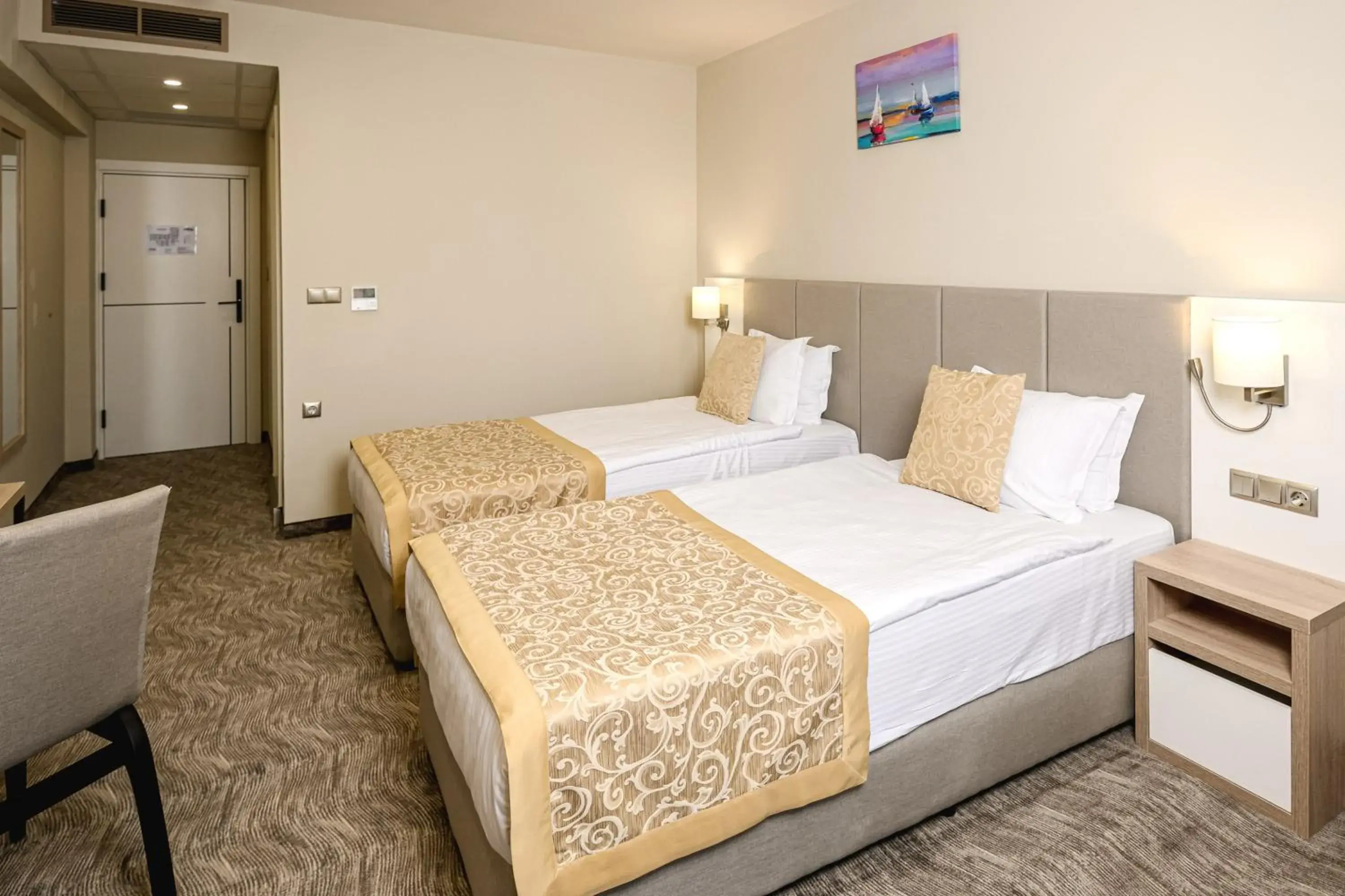 Twin Room - single occupancy in Hotel Laguna Park Sunrise Twin Room - single occupancy in Hotel Laguna Park Sunrise