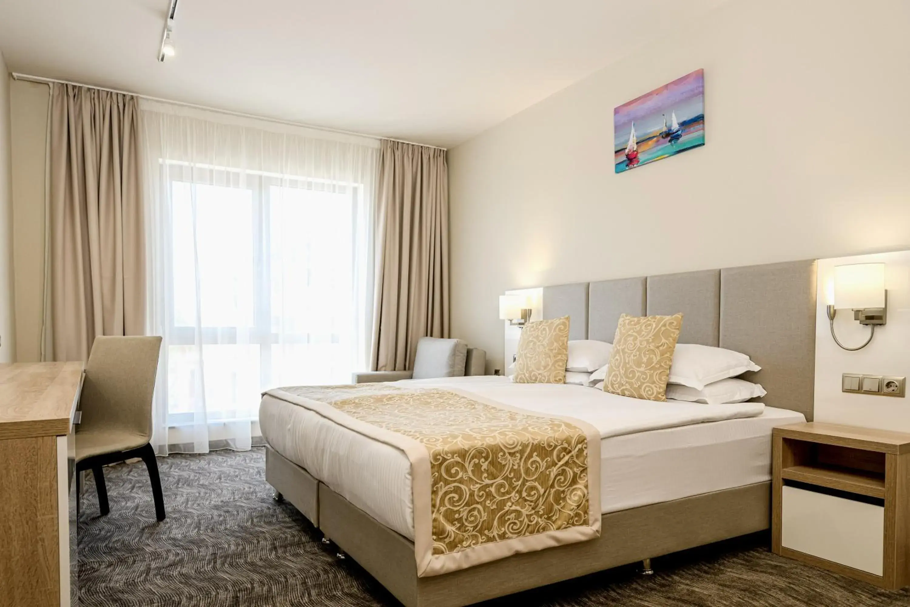 Superior One-Bedroom Apartment - Two Bathrooms (2 Adults + 2 Children) in Hotel Laguna Park Sunrise Superior One-Bedroom Apartment - Two Bathrooms (2 Adults + 2 Children) in Hotel Laguna Park Sunrise