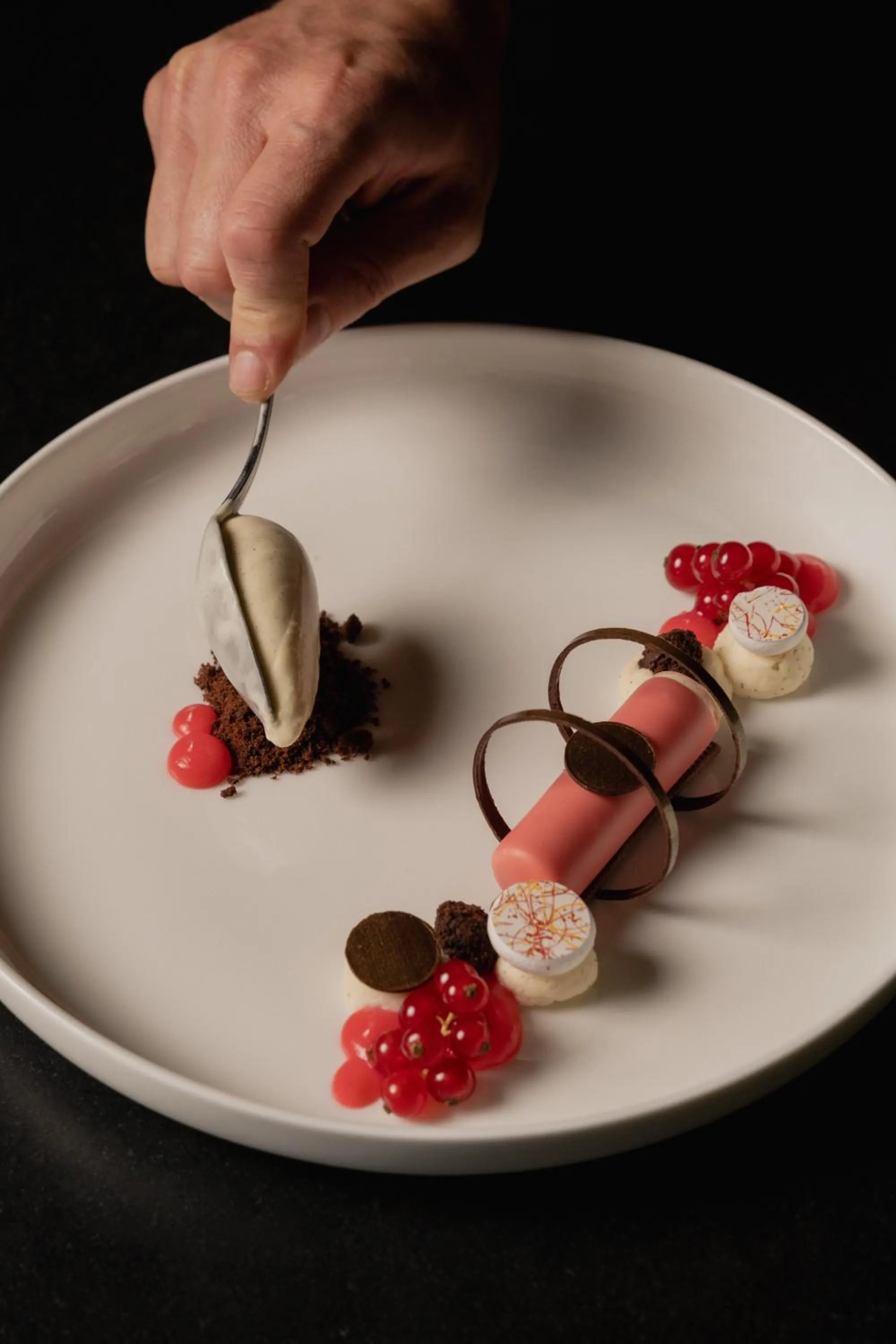 Restaurant/places to eat in Chalet Mirabell