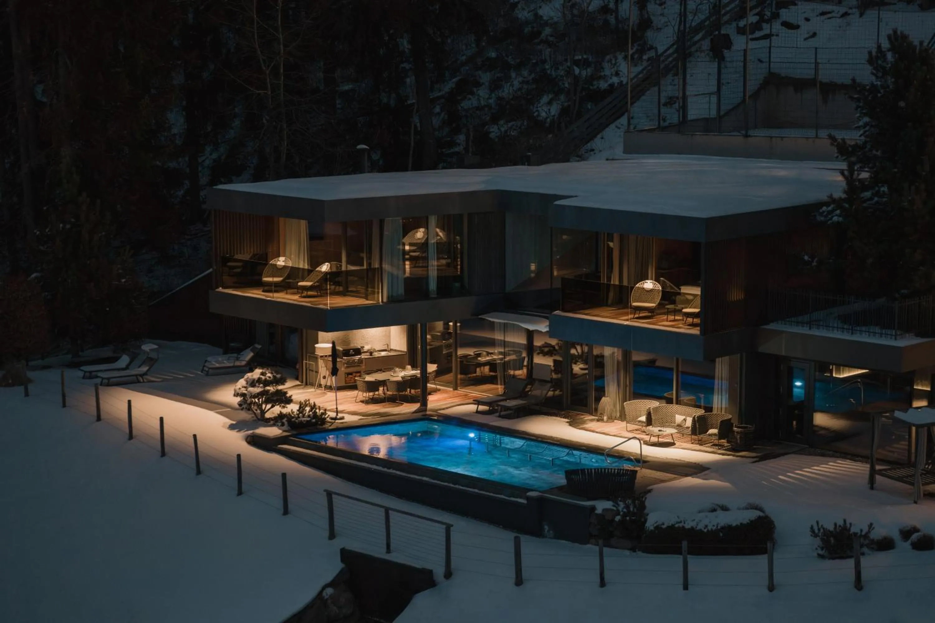 Property building in Chalet Mirabell