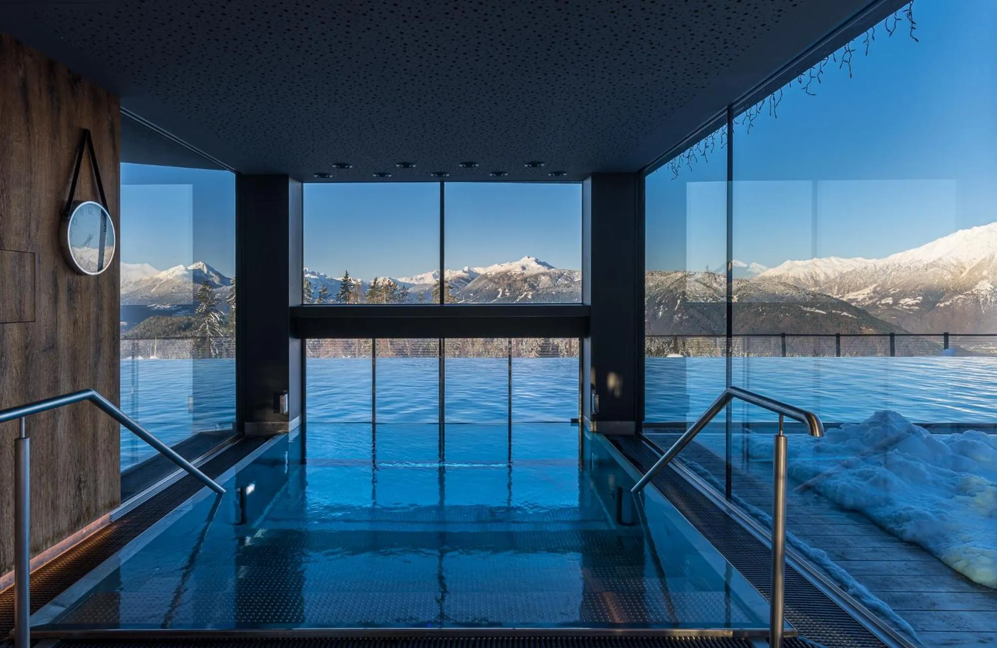 Swimming pool in Chalet Mirabell