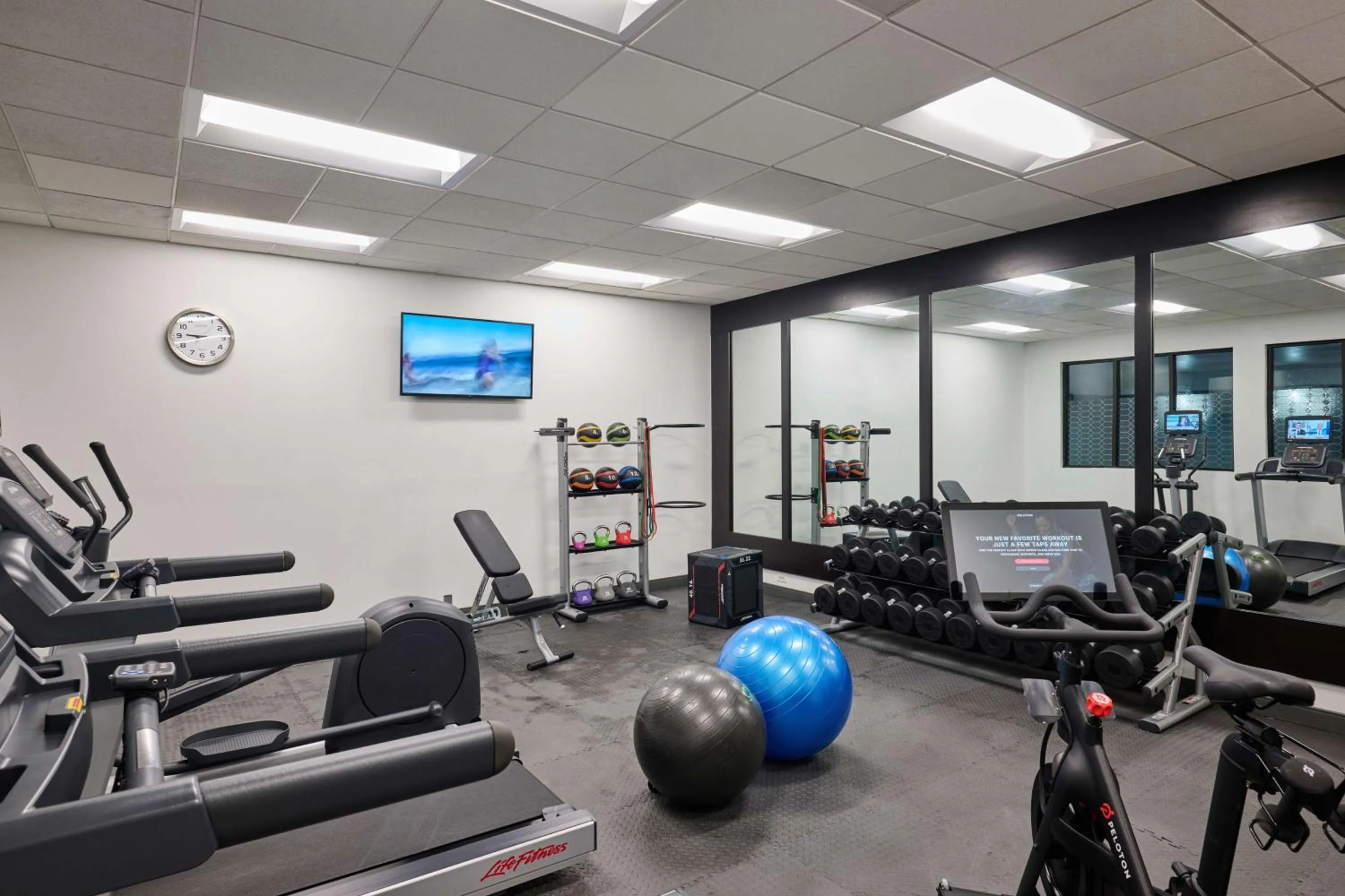 Fitness centre/facilities in Homewood Suites by Hilton Anchorage