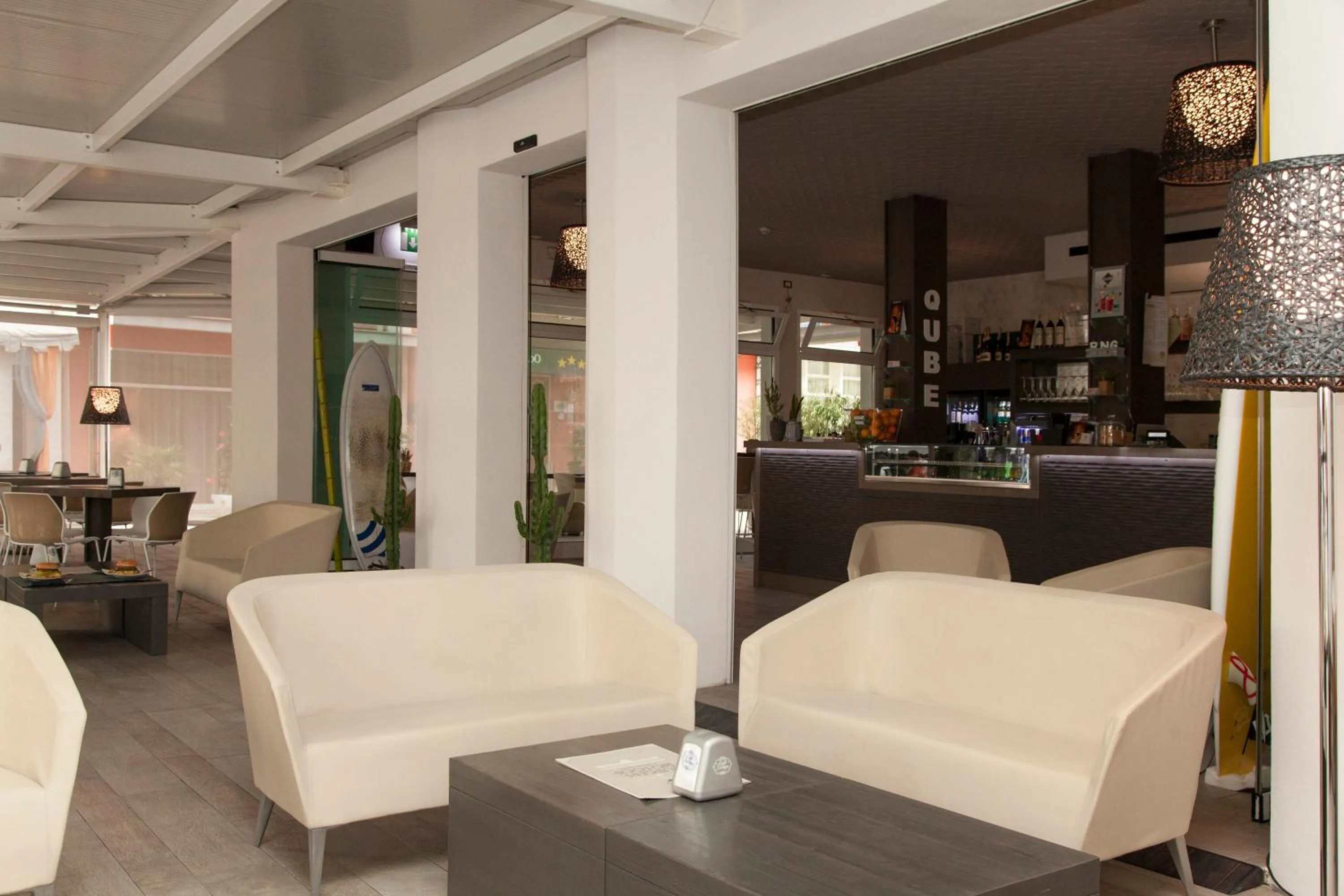 Restaurant/places to eat in Hotel Helvetia