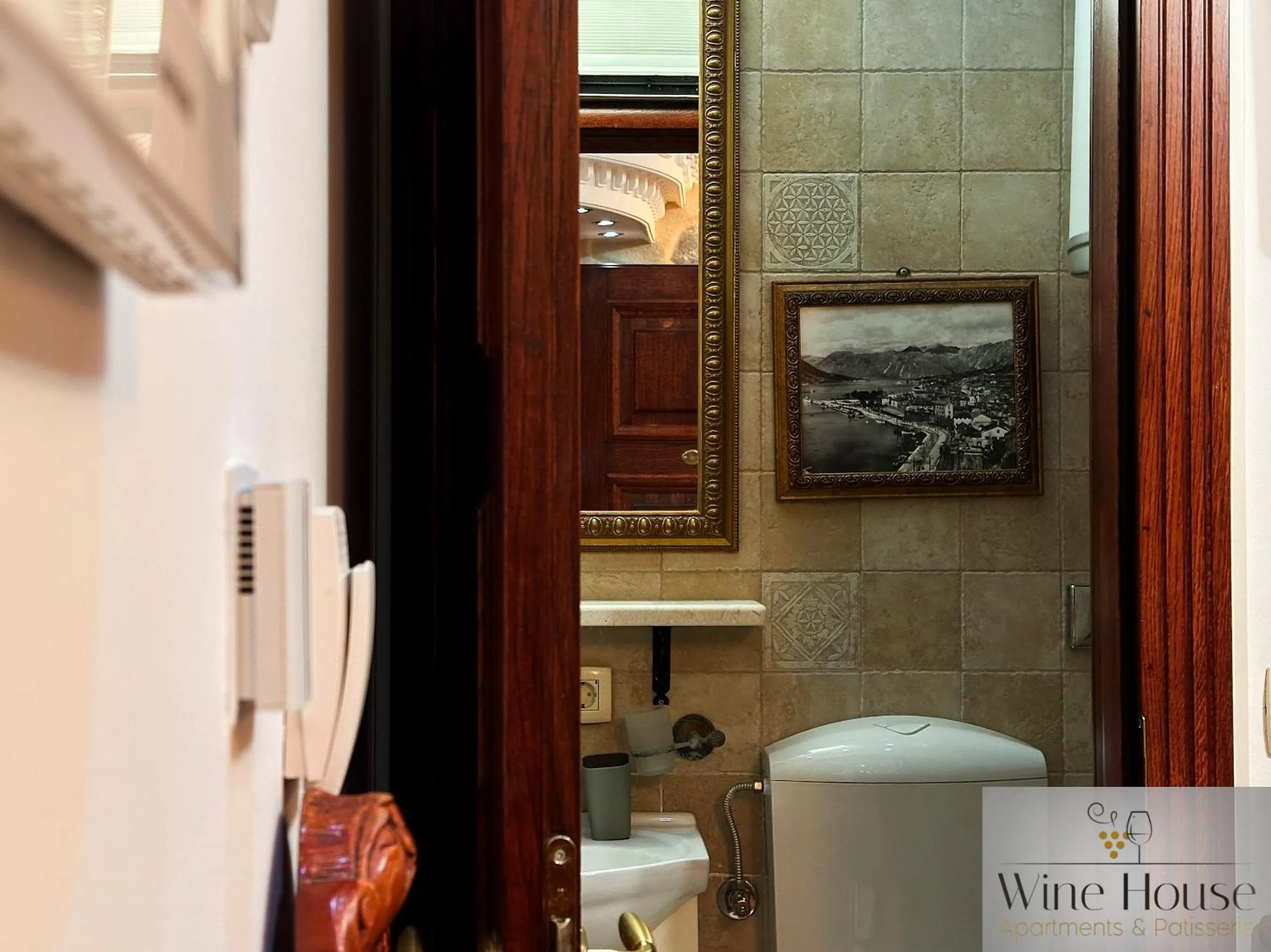 Apartments Wine House Old Town