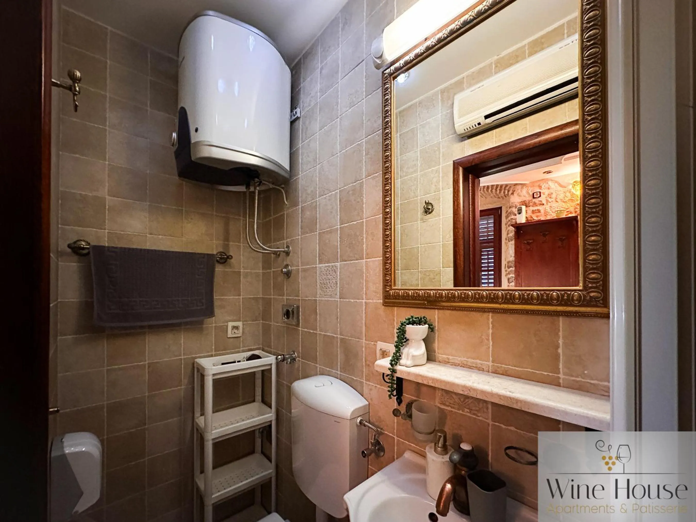 Apartments Wine House Old Town