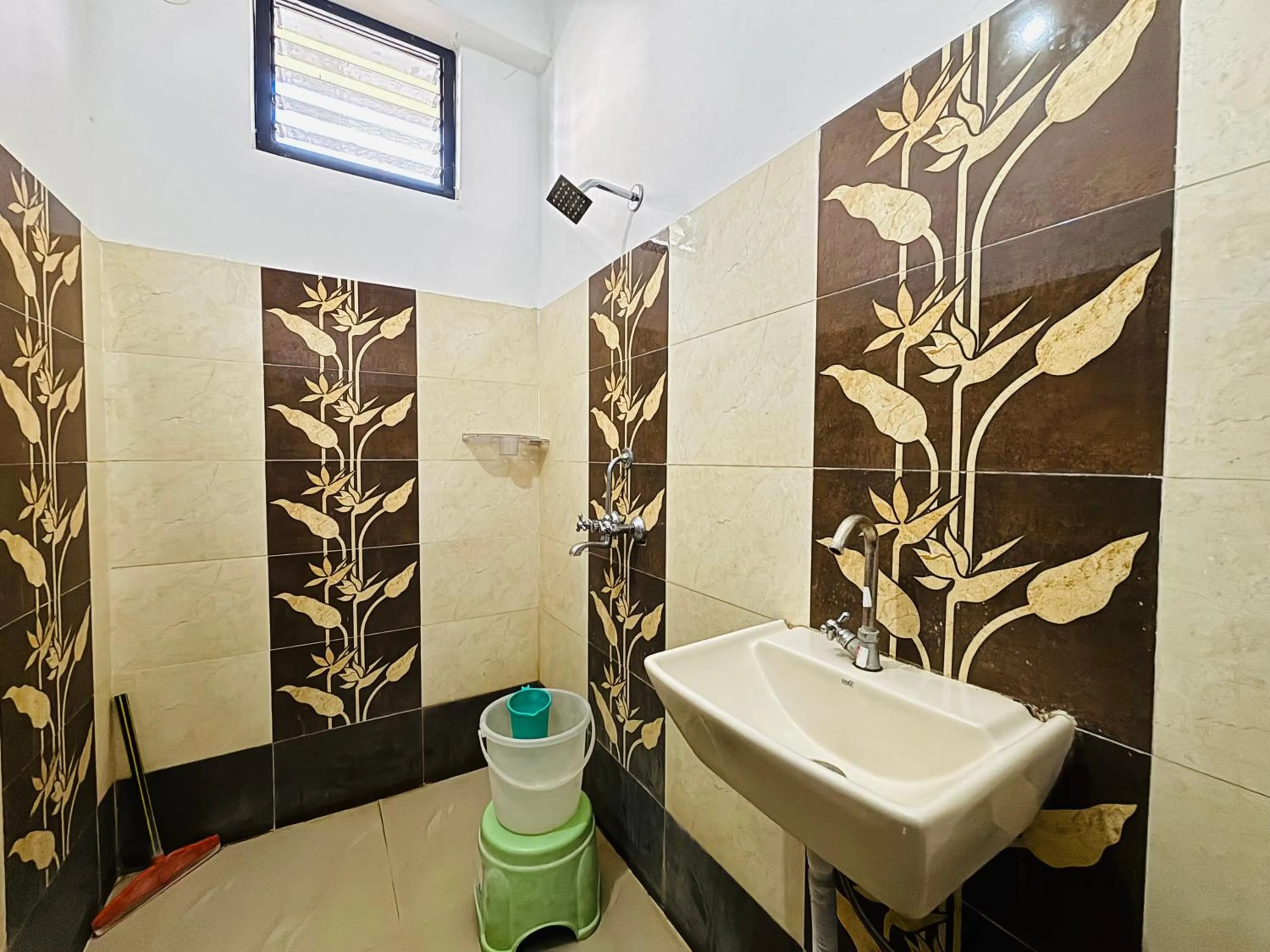 Trip In Hostel, Udaipur