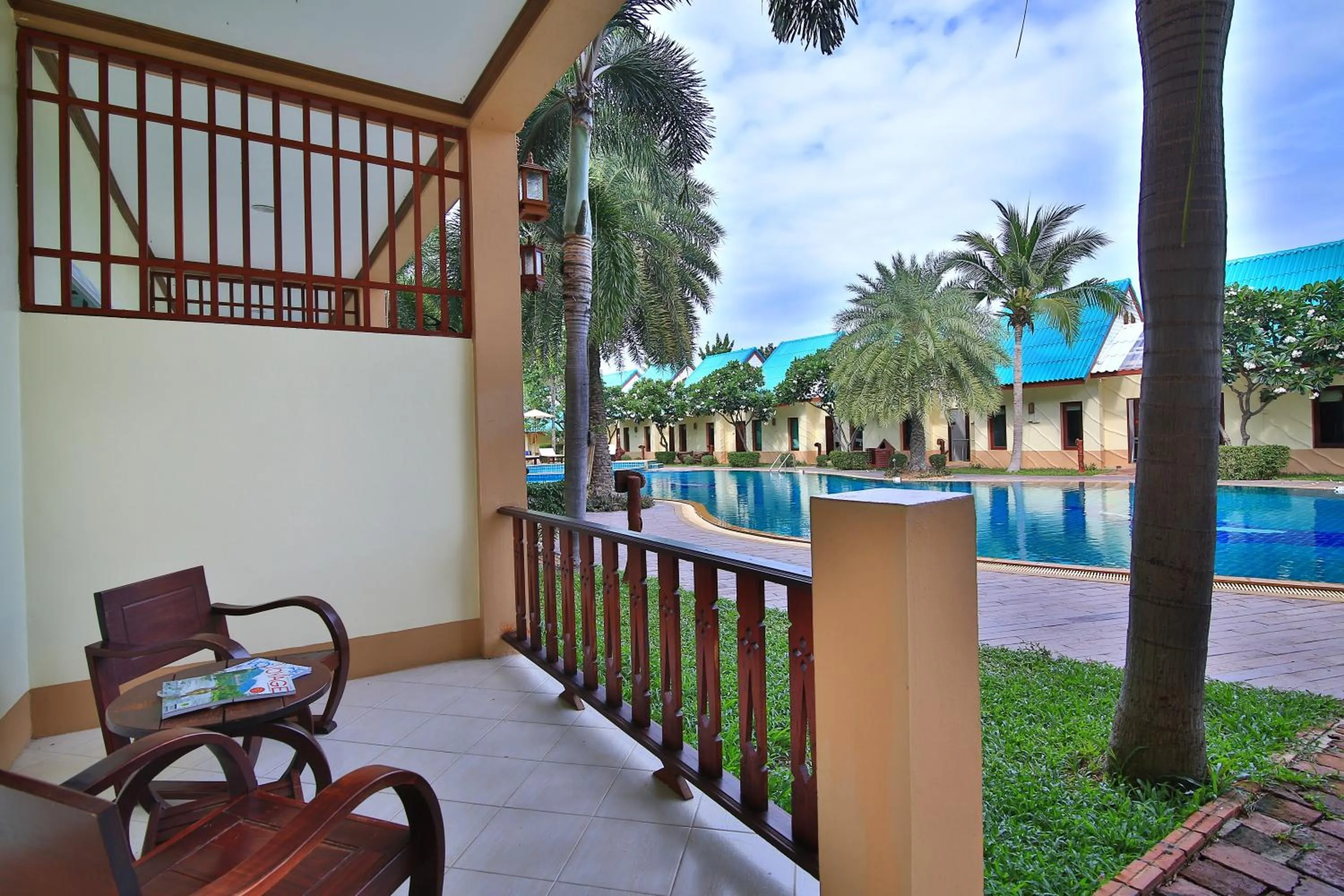 Balcony/Terrace in The Green Beach Resort