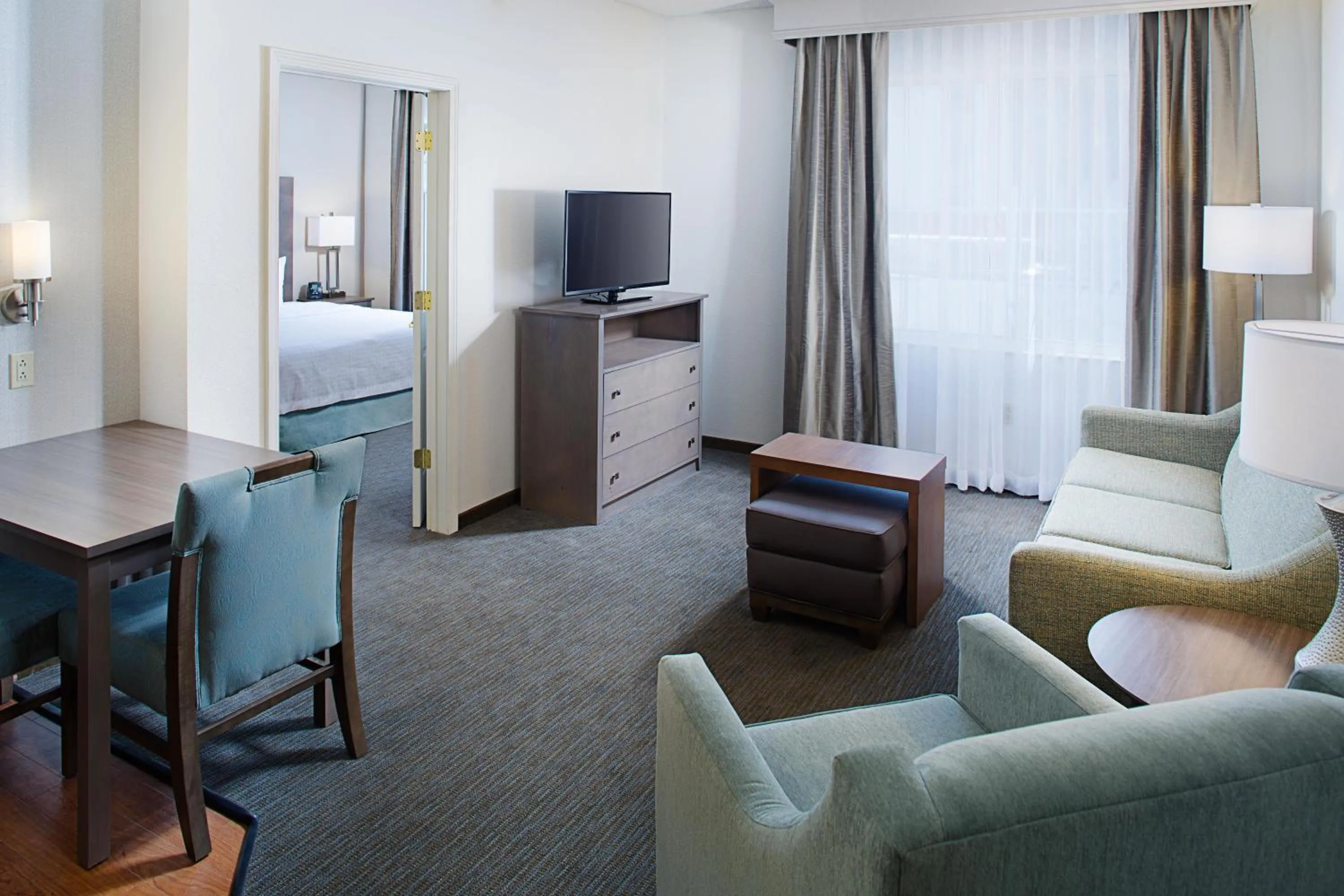 Bedroom, Bed in Homewood Suites by Hilton Albuquerque Uptown