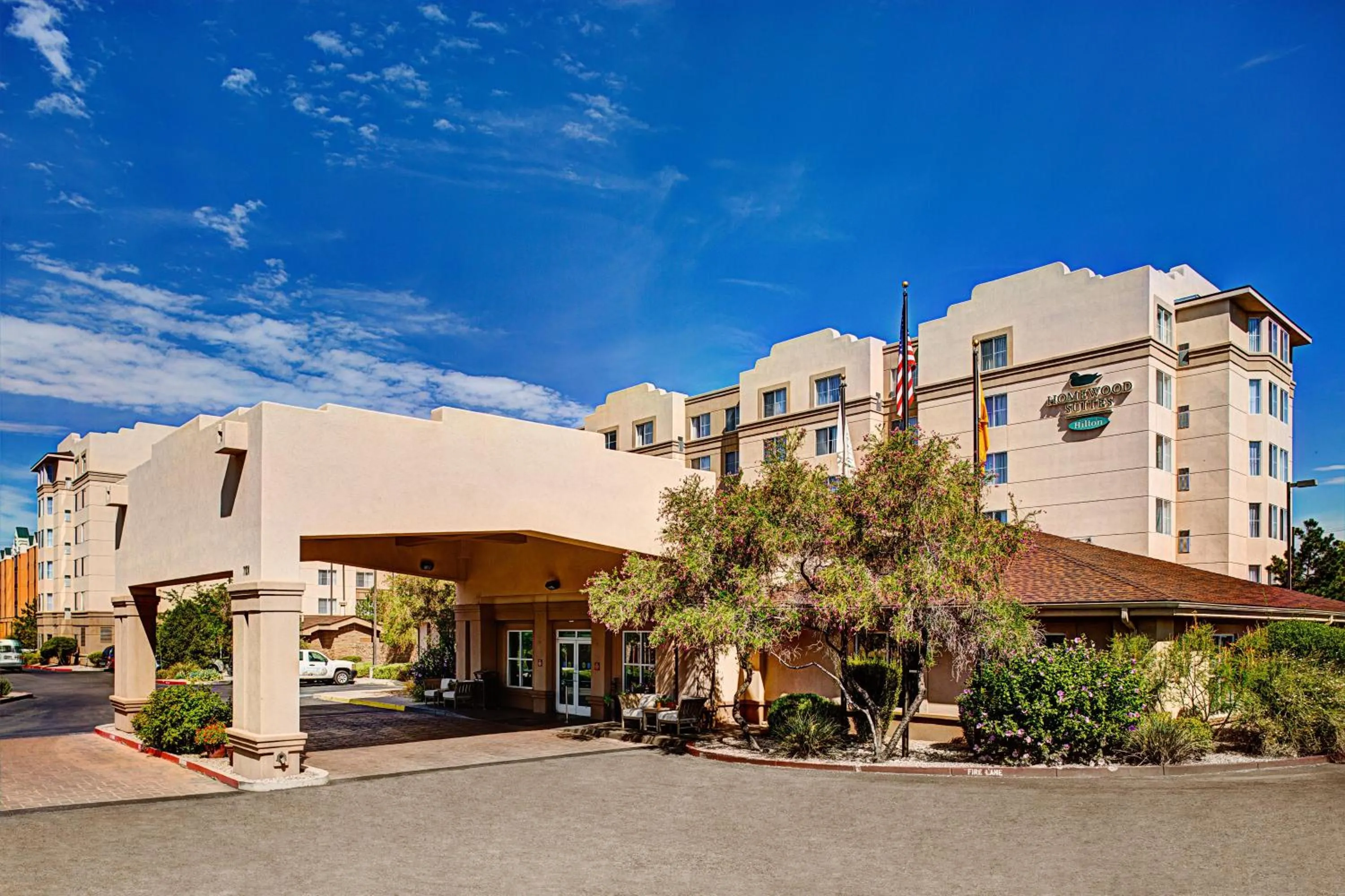 Property building in Homewood Suites by Hilton Albuquerque Uptown