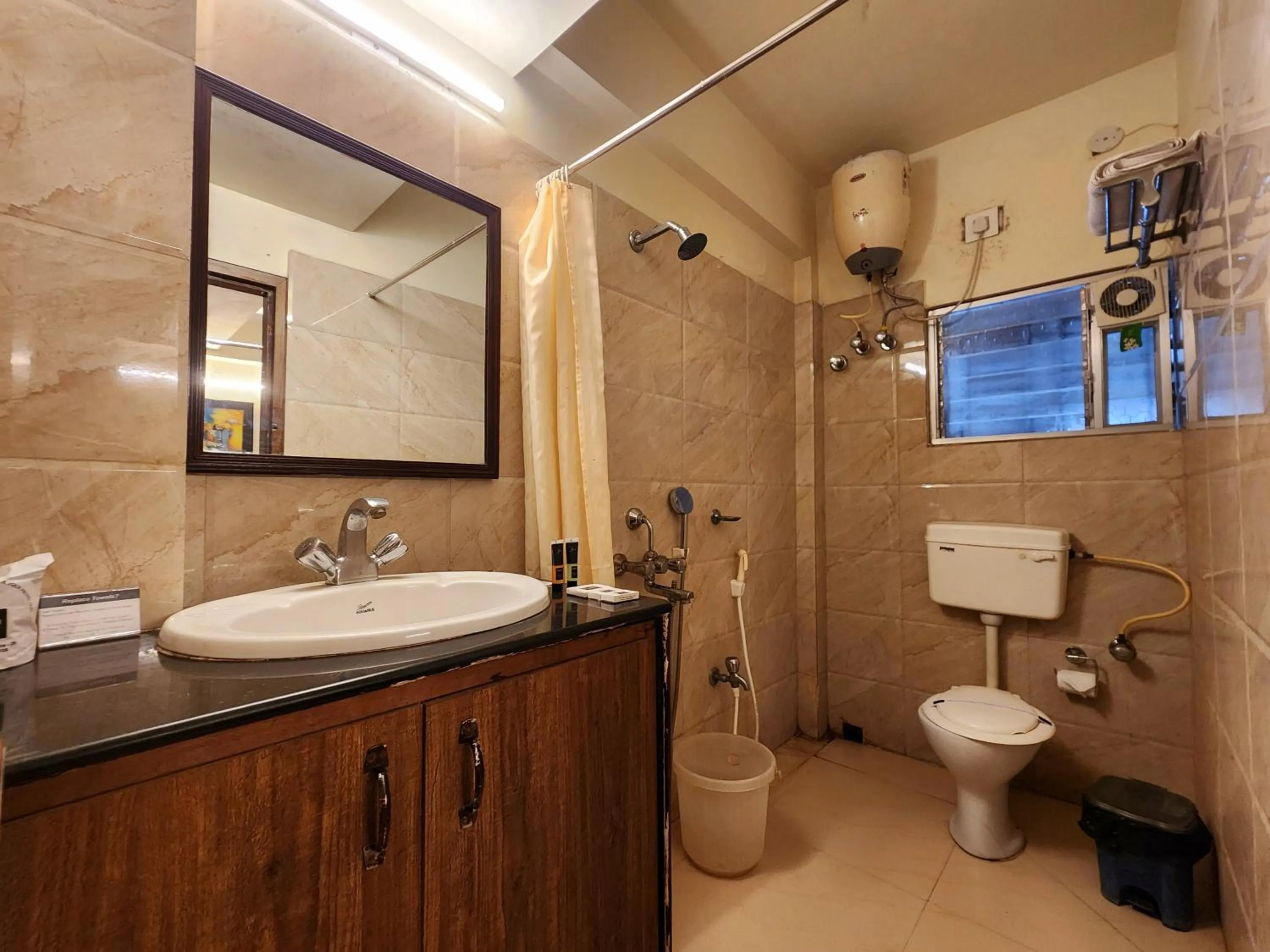 Bathroom in Wise Owl Comfotel