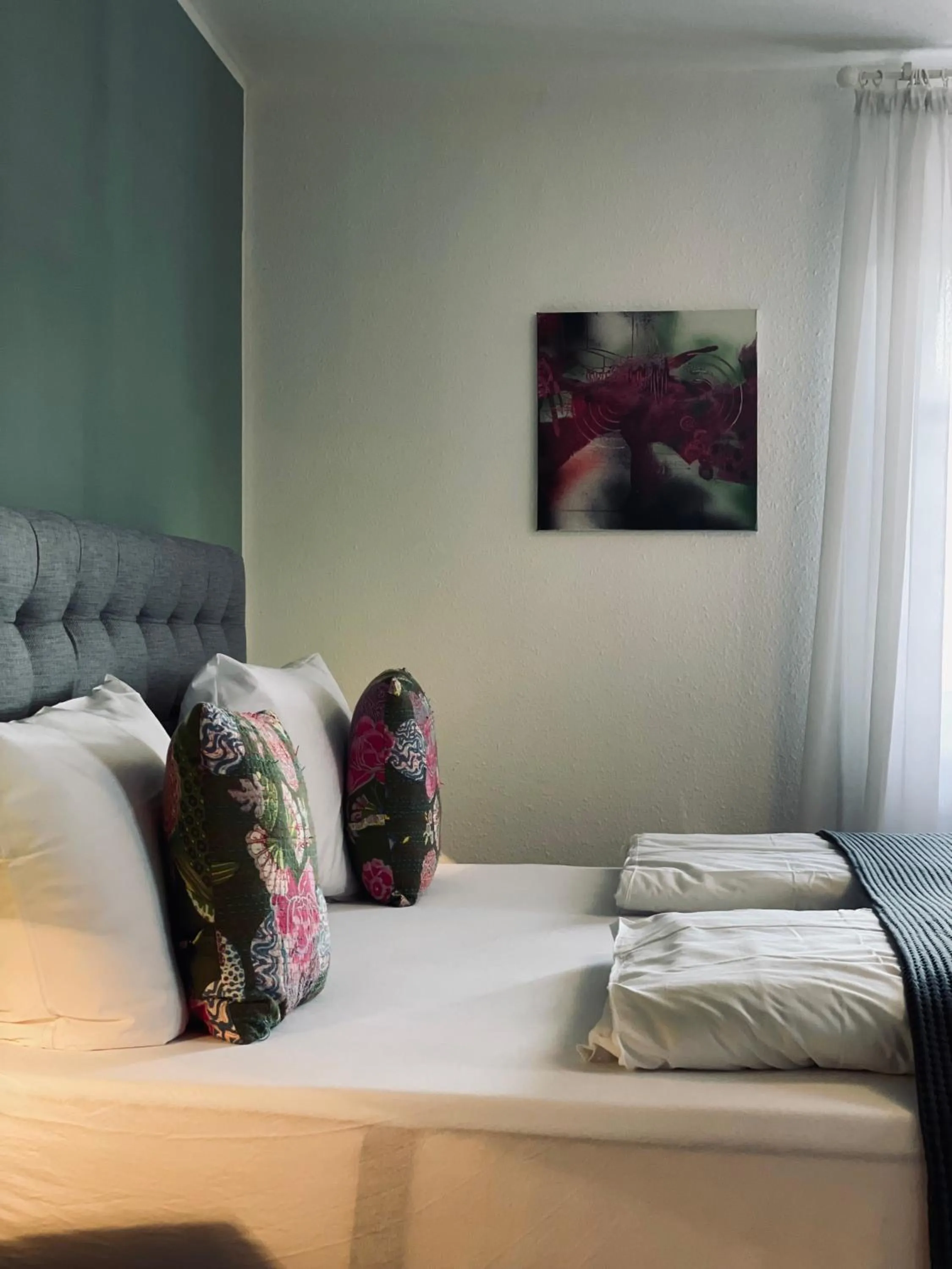 Bed in Hotel & Restaurant Grüner Baum Merzhausen