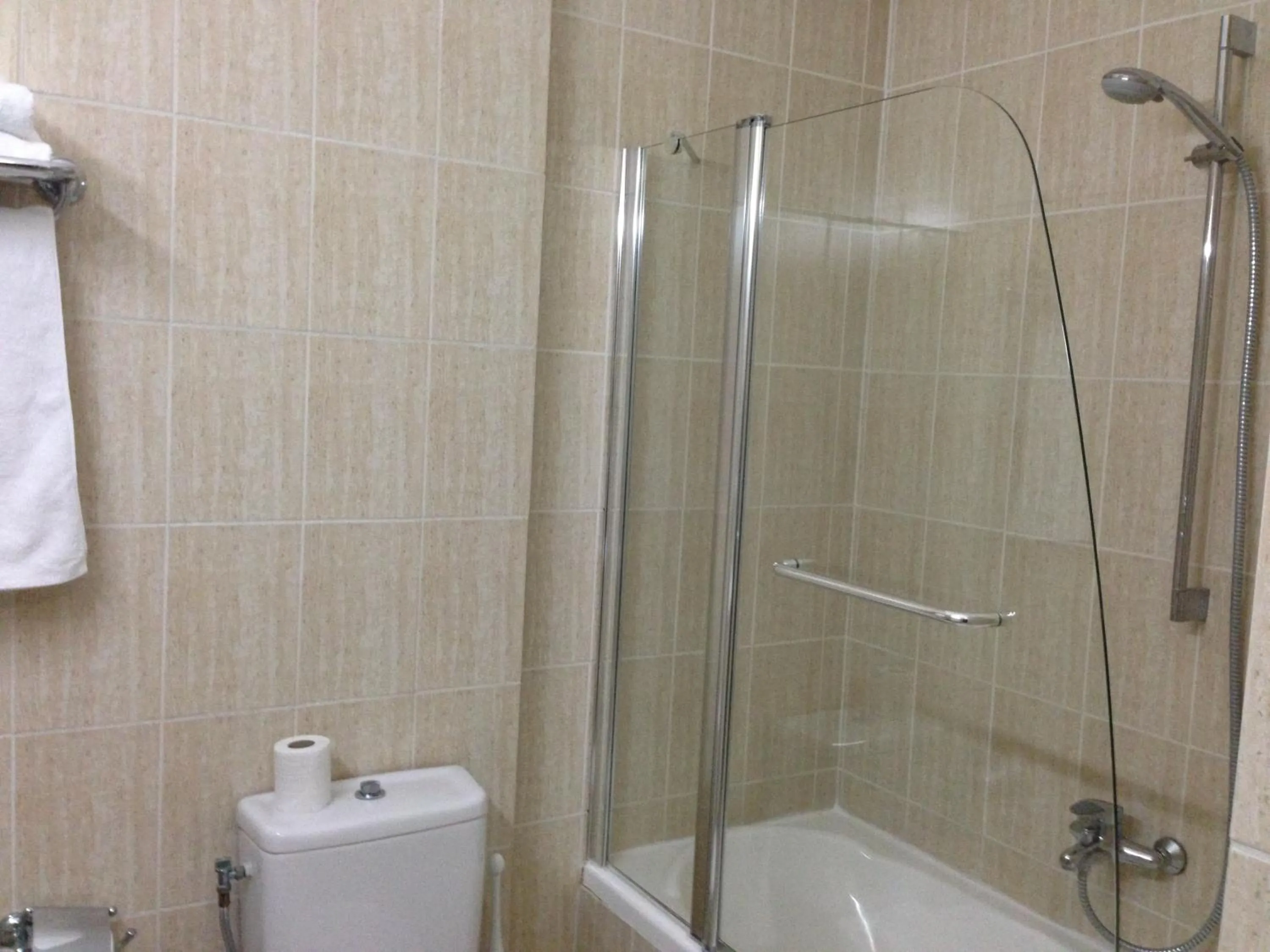 Toilet in Hotel Arvi