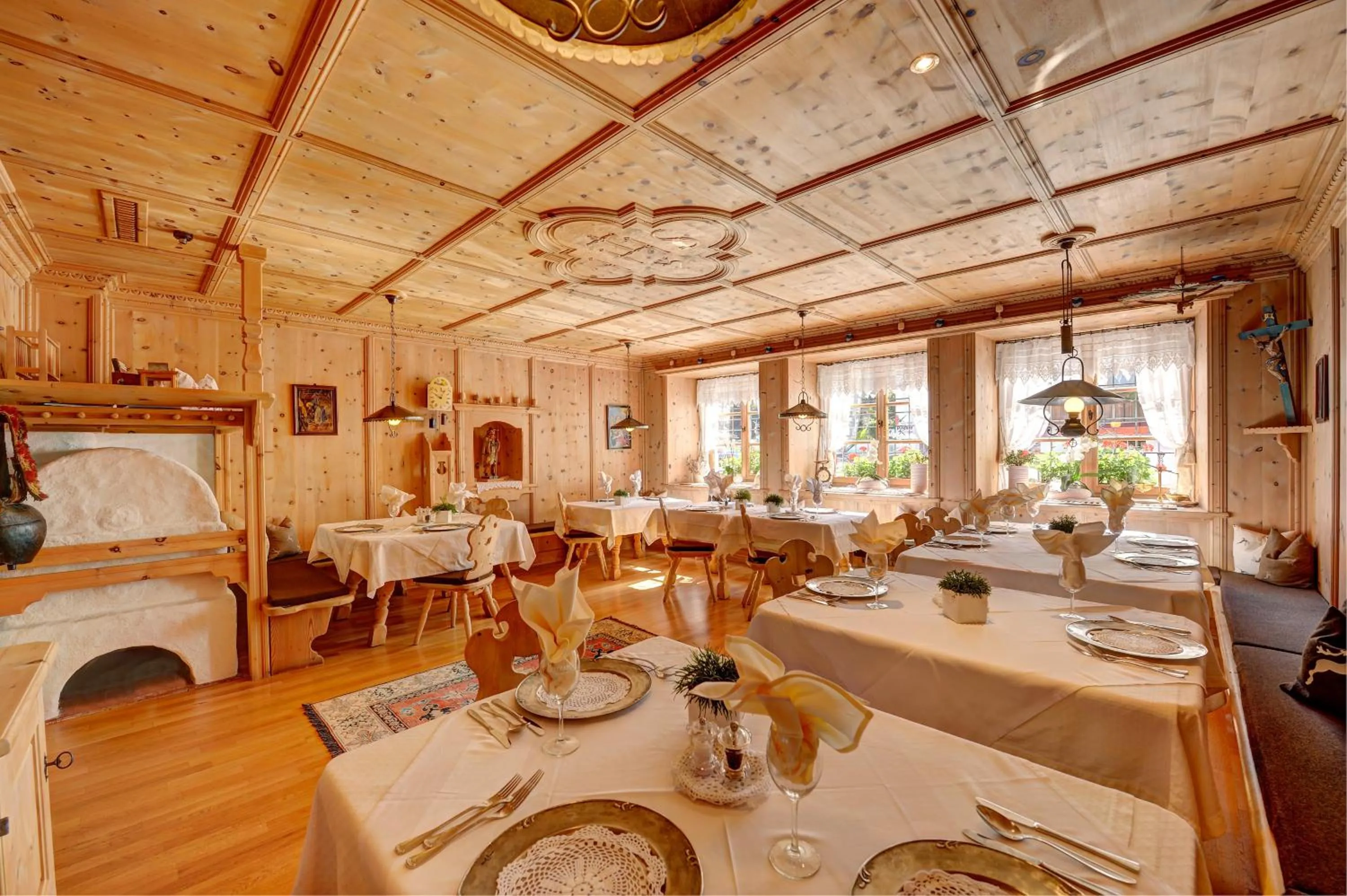 Restaurant/places to eat in Hotel Saltauserhof