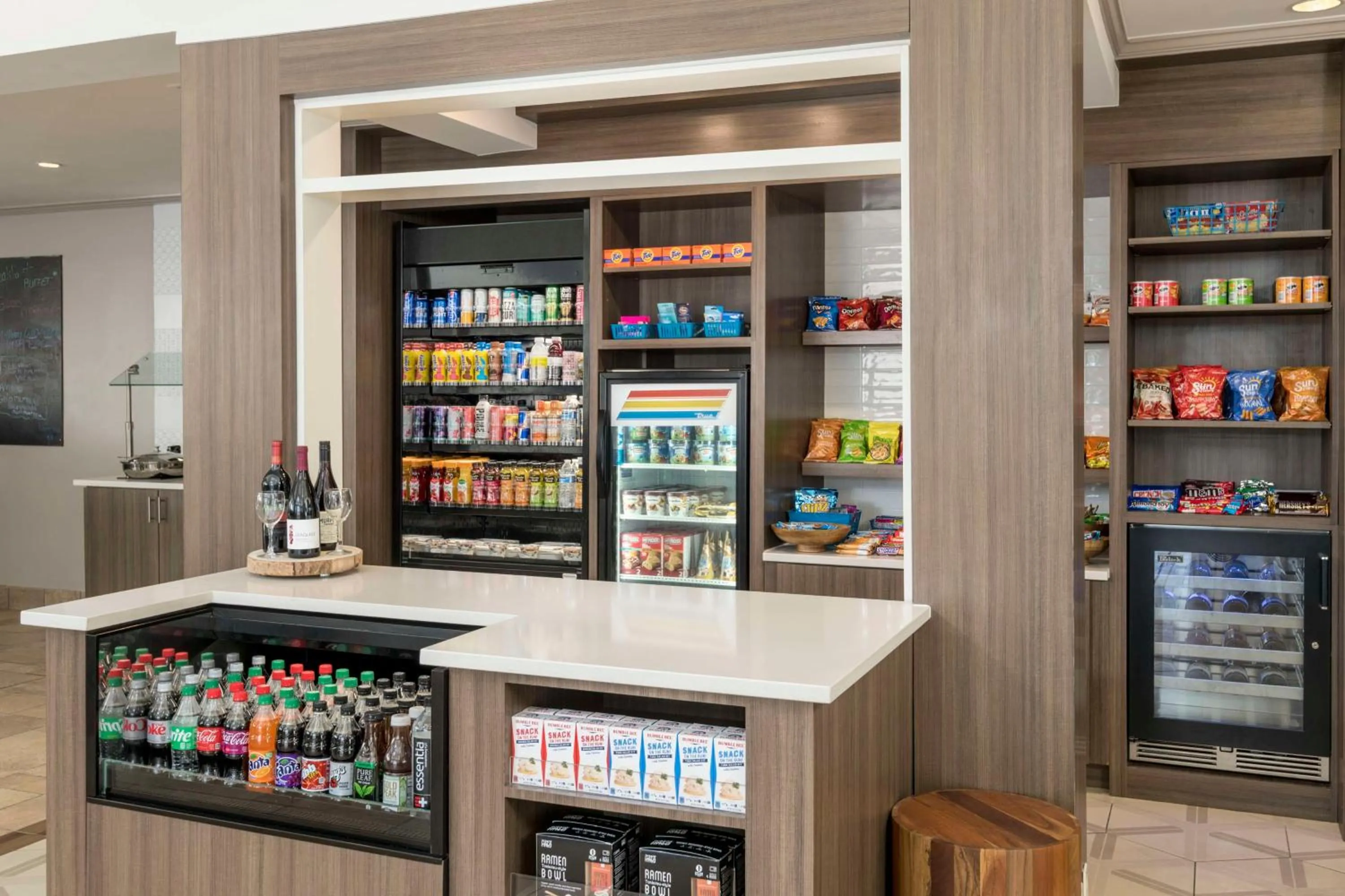 Restaurant/places to eat in Hilton Garden Inn Boca Raton