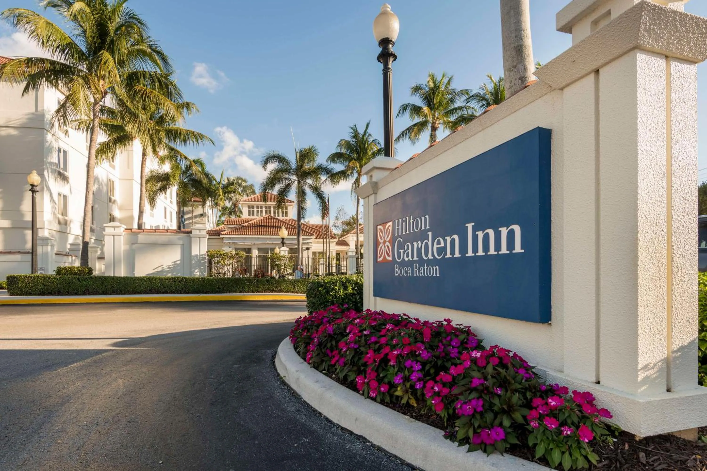 Property building in Hilton Garden Inn Boca Raton