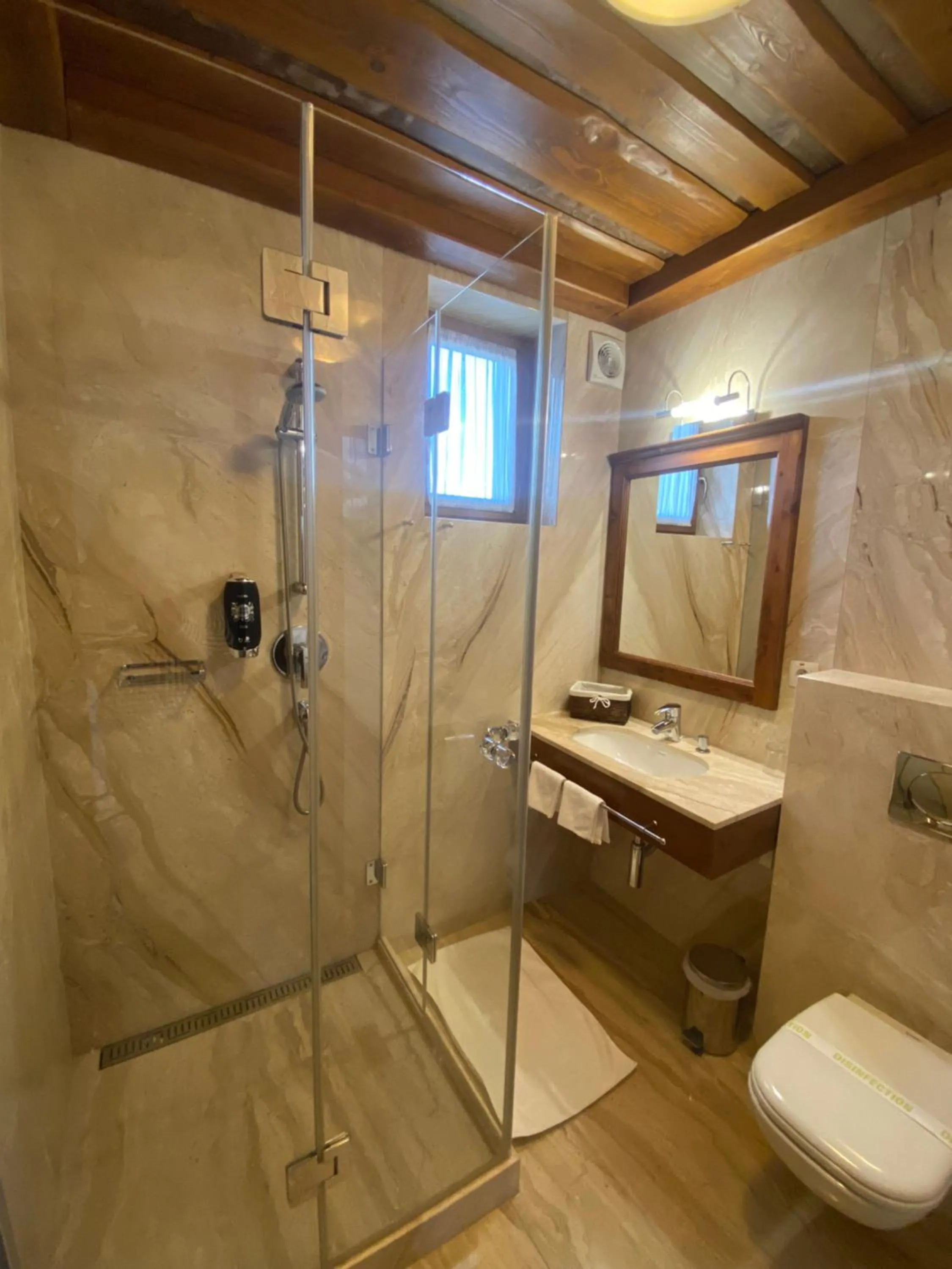 Toilet in Wellness Hotel Encian Donovaly