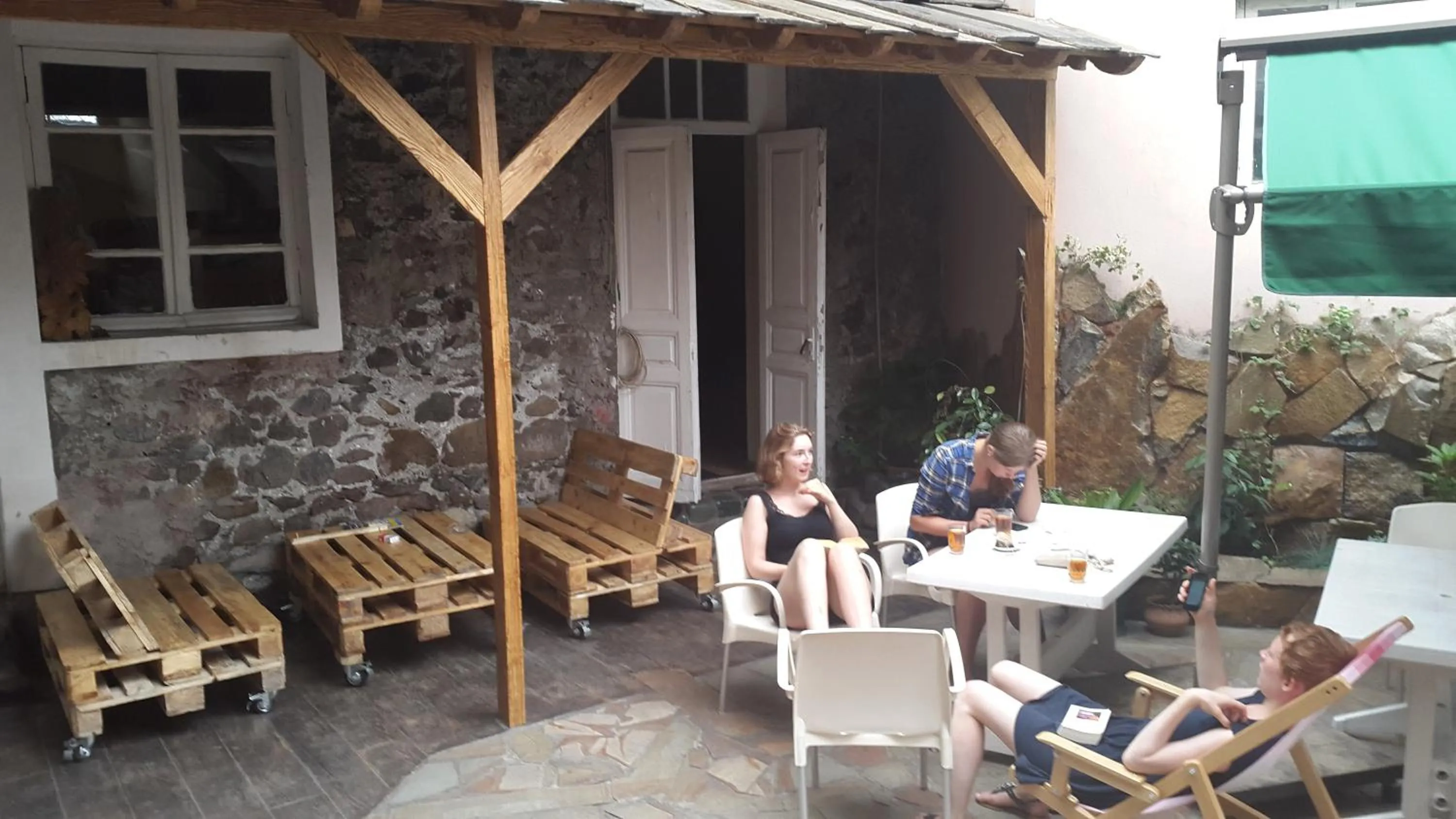 Patio in Guest House Batumi Globus