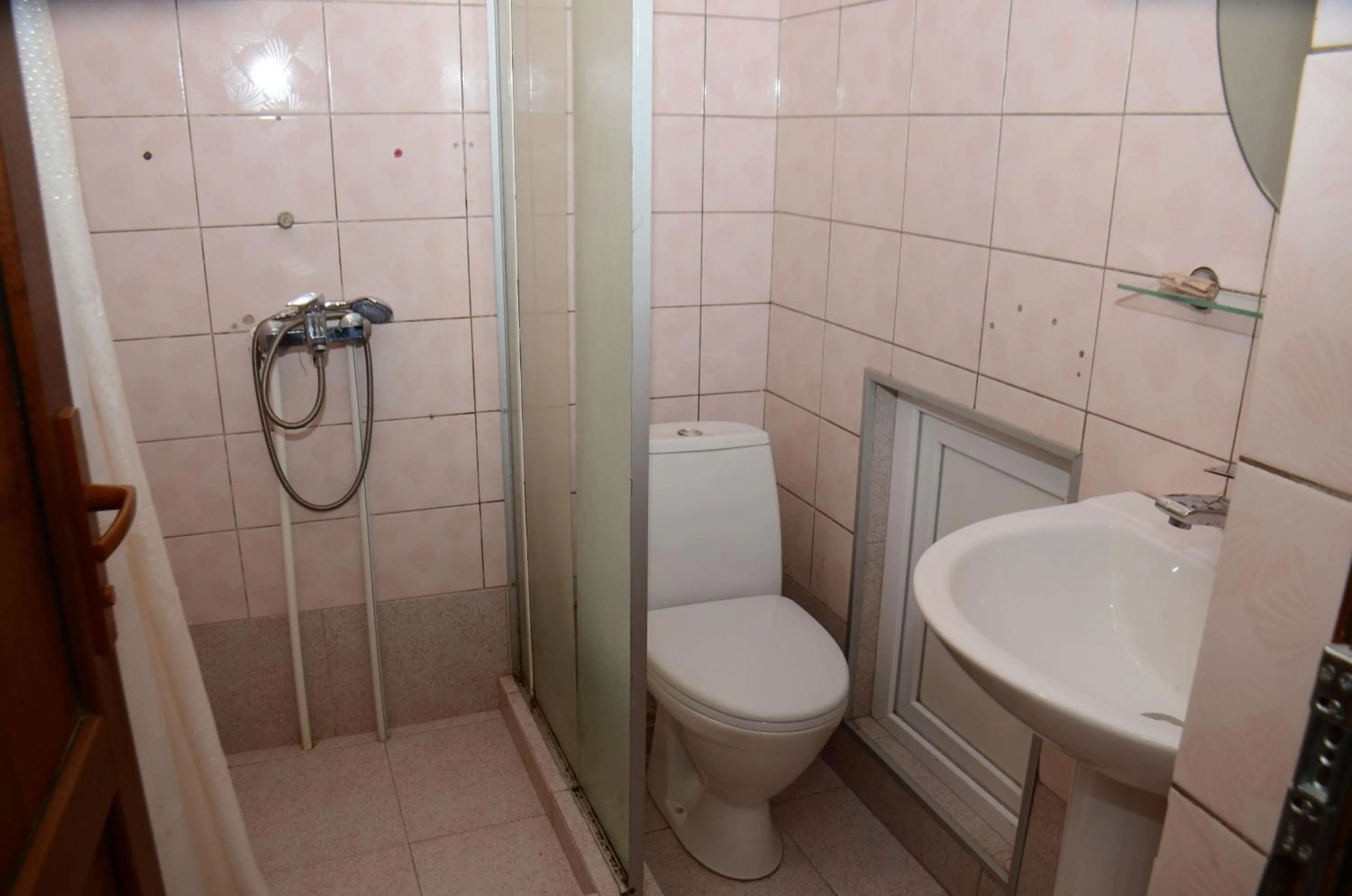 Toilet in Guest House Batumi Globus