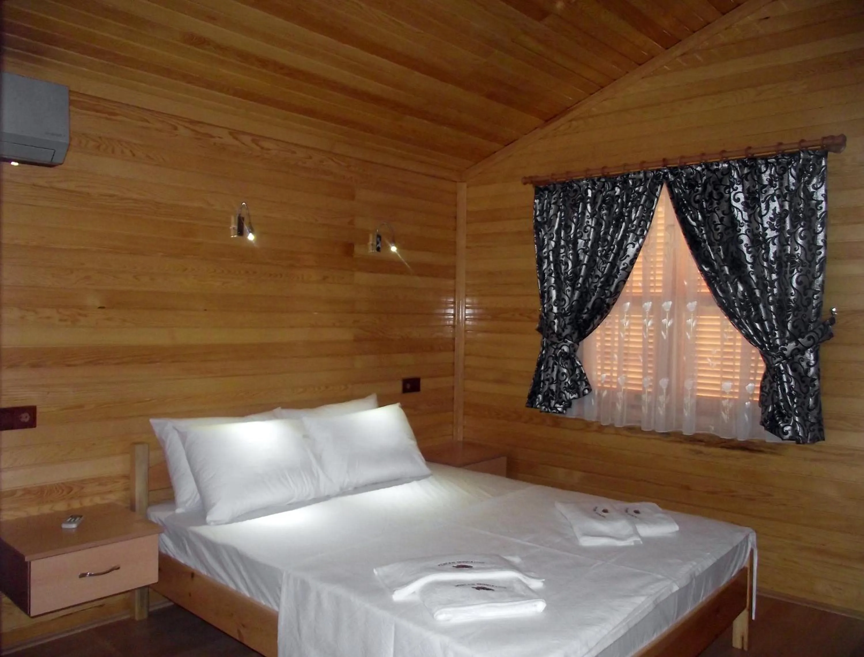 Bedroom, Bed in Mercan Bungalow