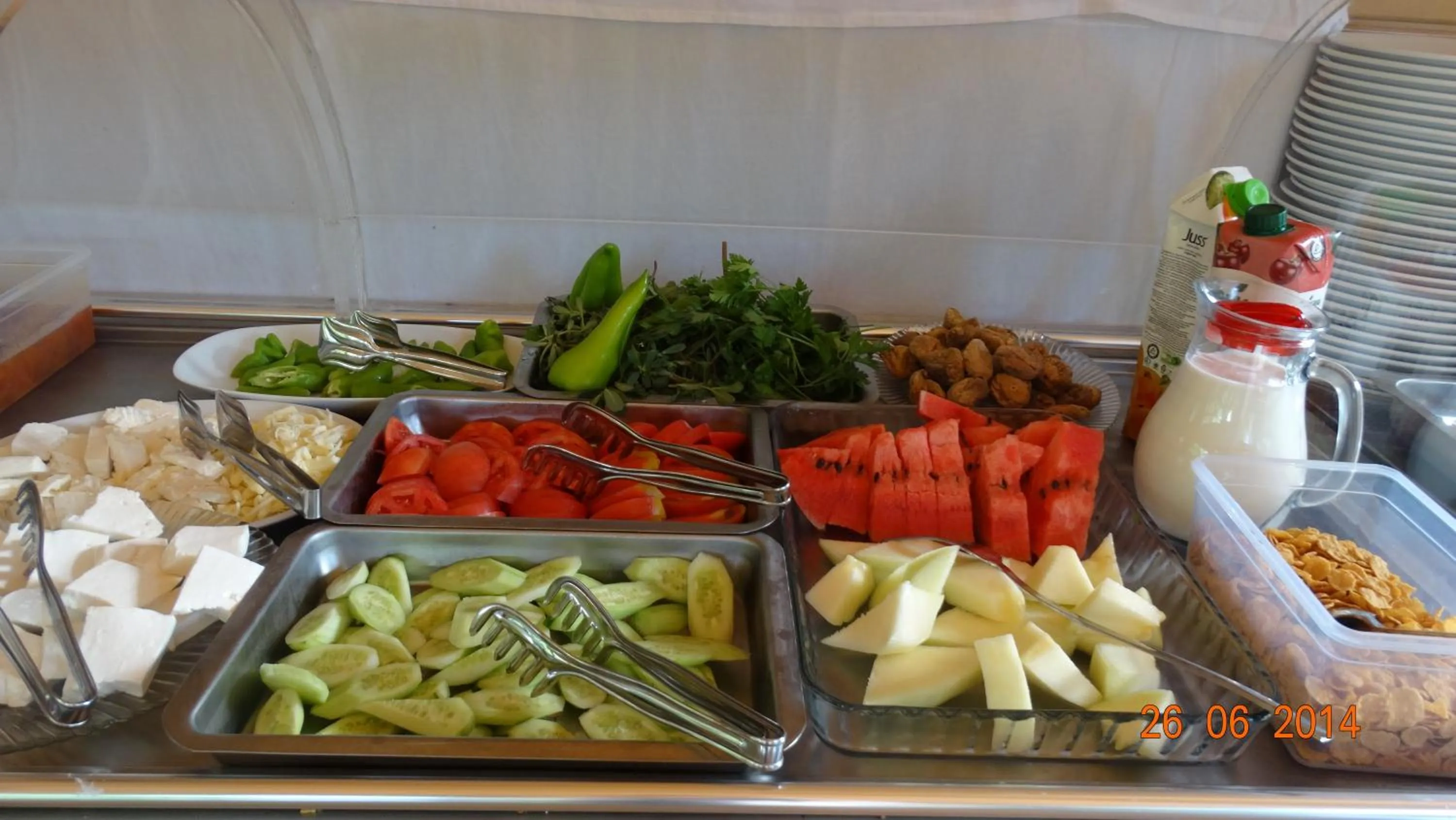 Restaurant/places to eat in Mercan Bungalow