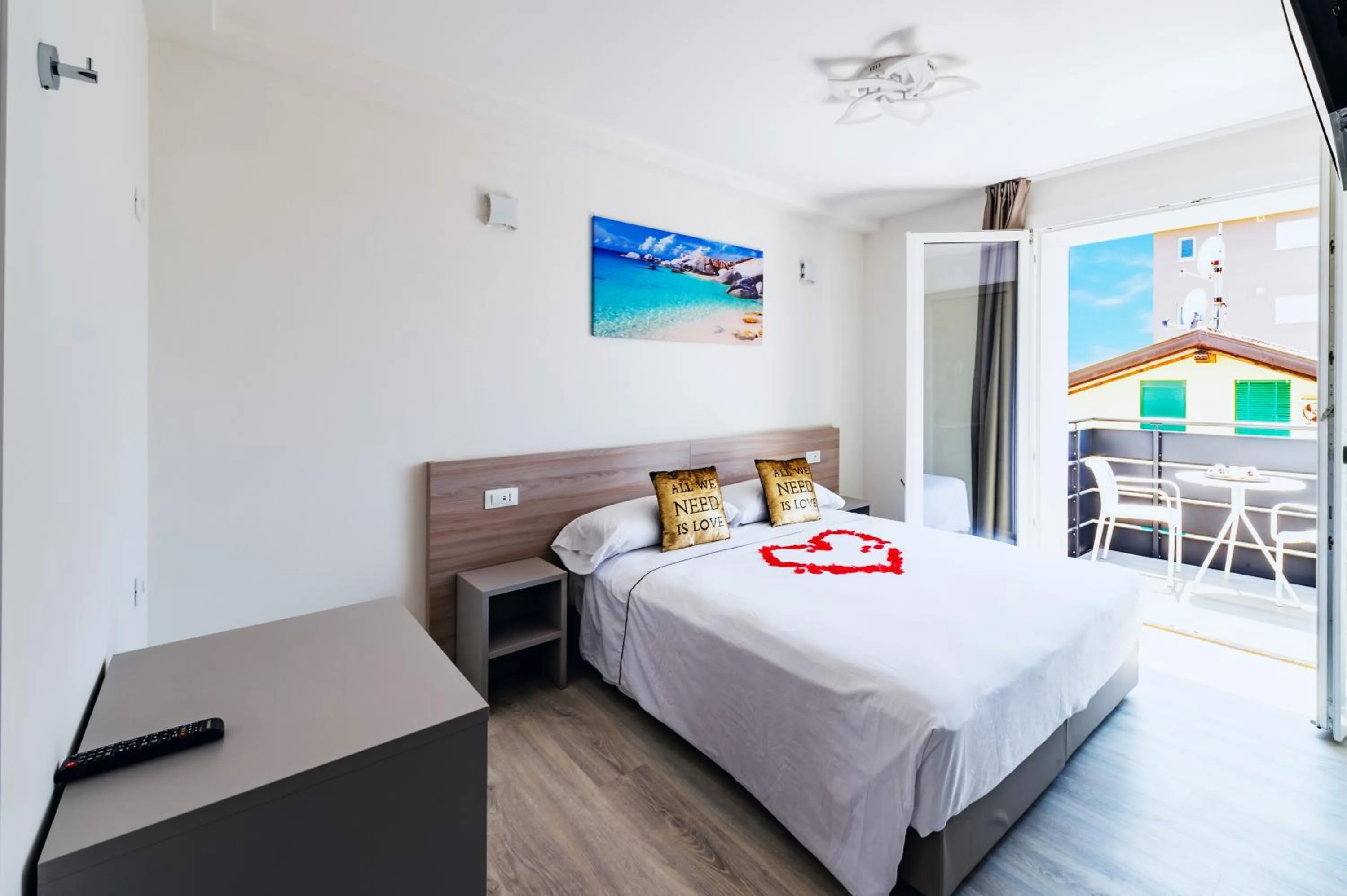 Bed in Hotel Romantik & Depandance