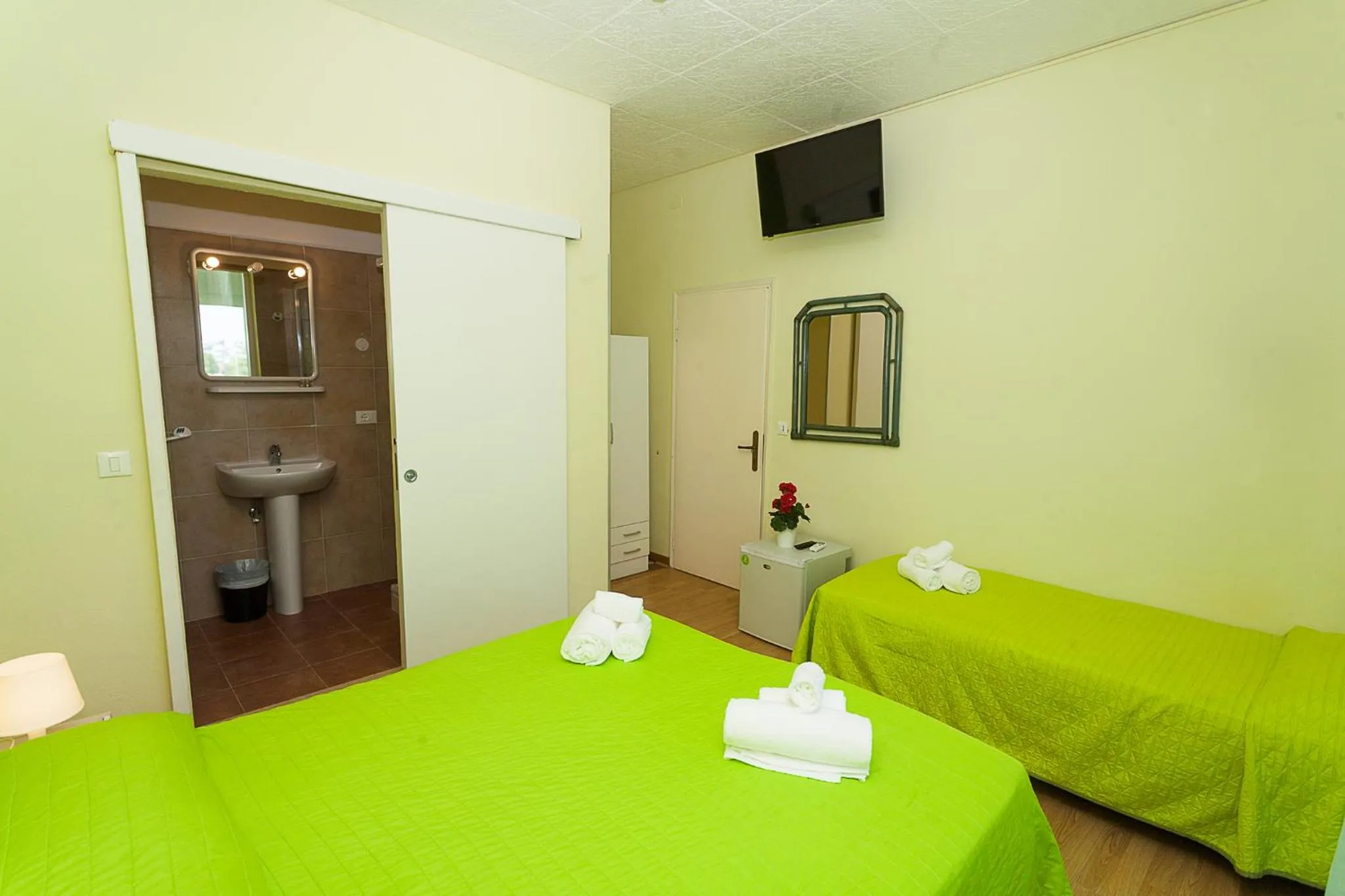 Bed in Hotel Romantik & Depandance