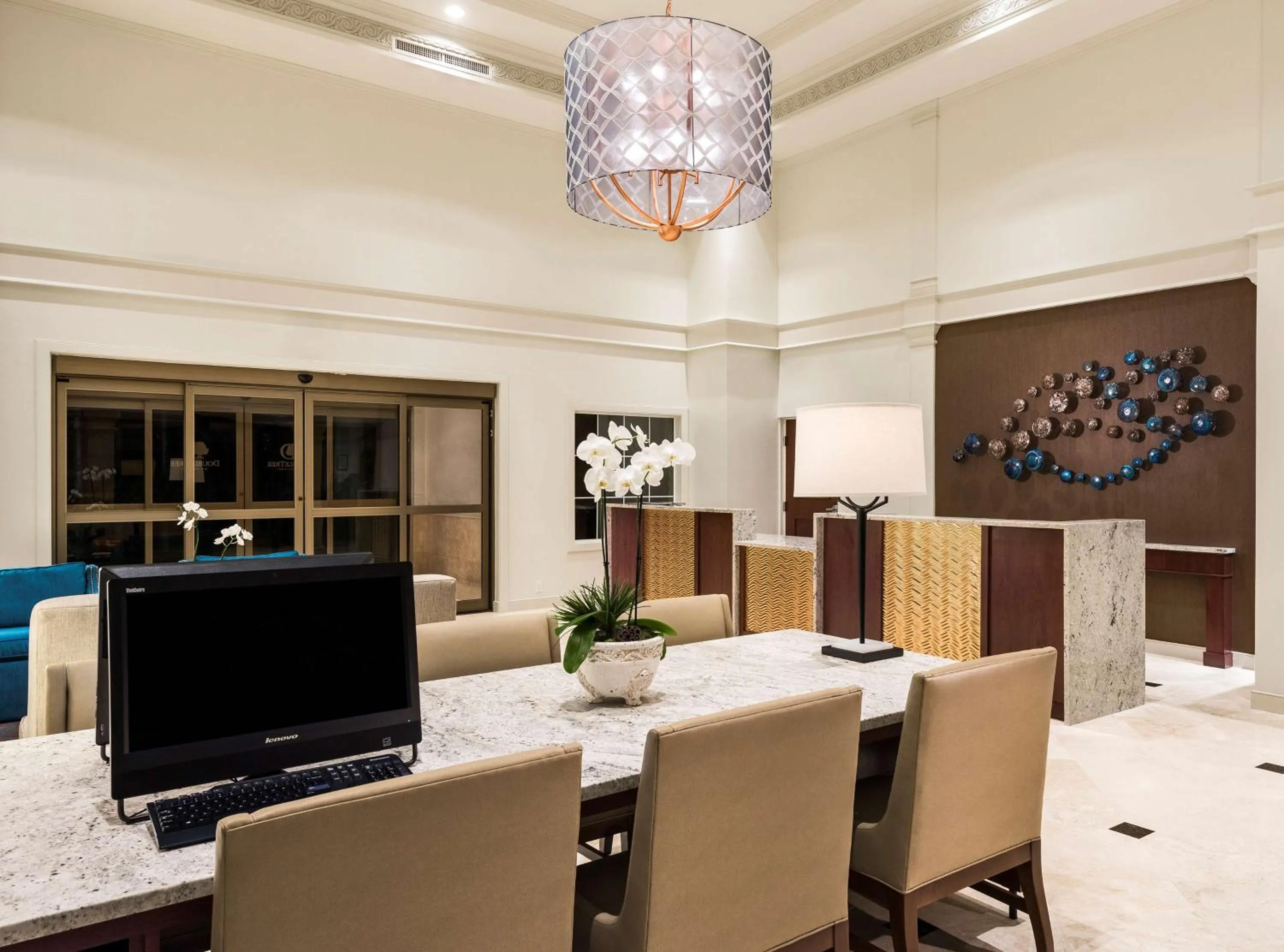 Lobby or reception in DoubleTree Suites by Hilton Naples