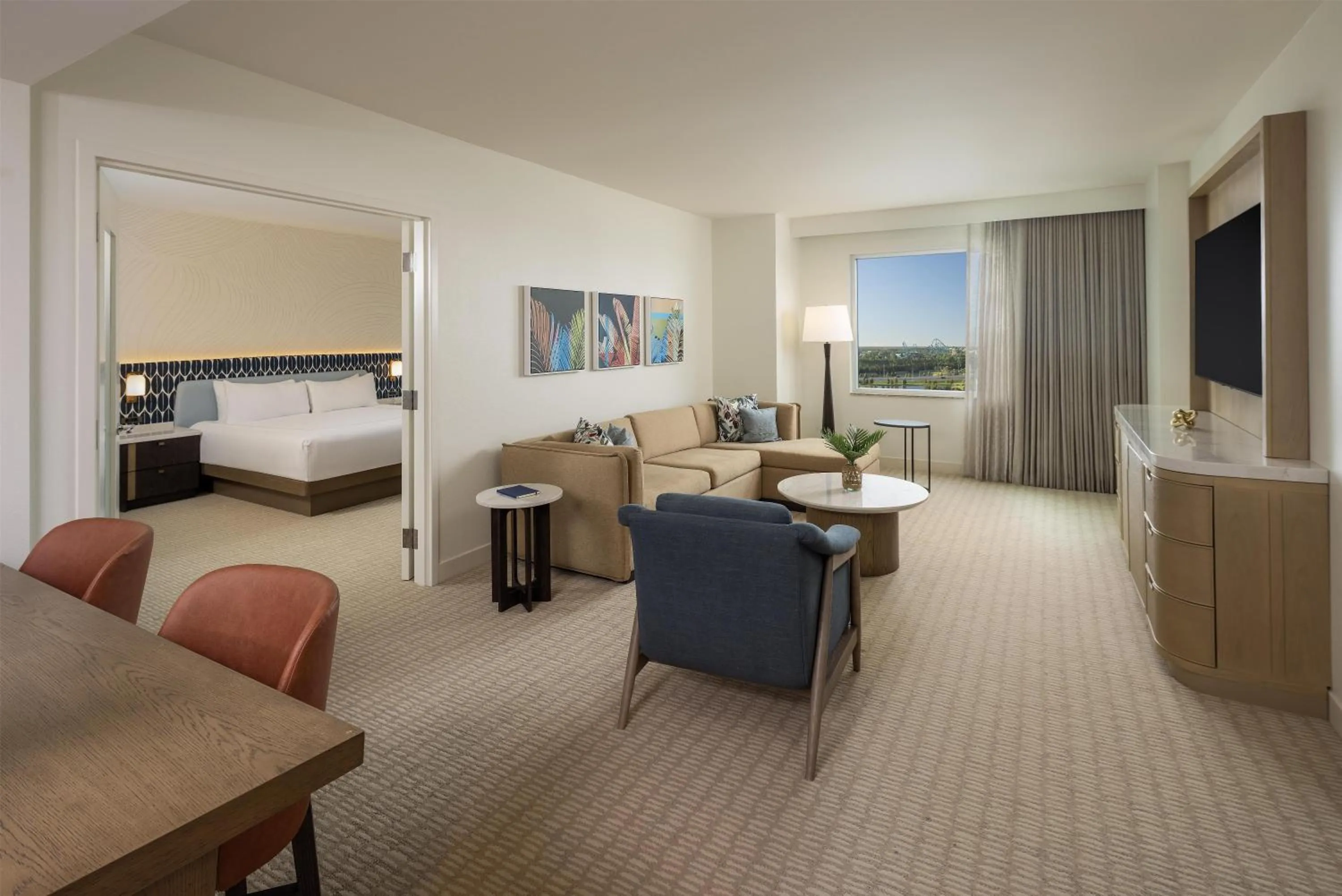 Living room, Bed in Hilton Orlando