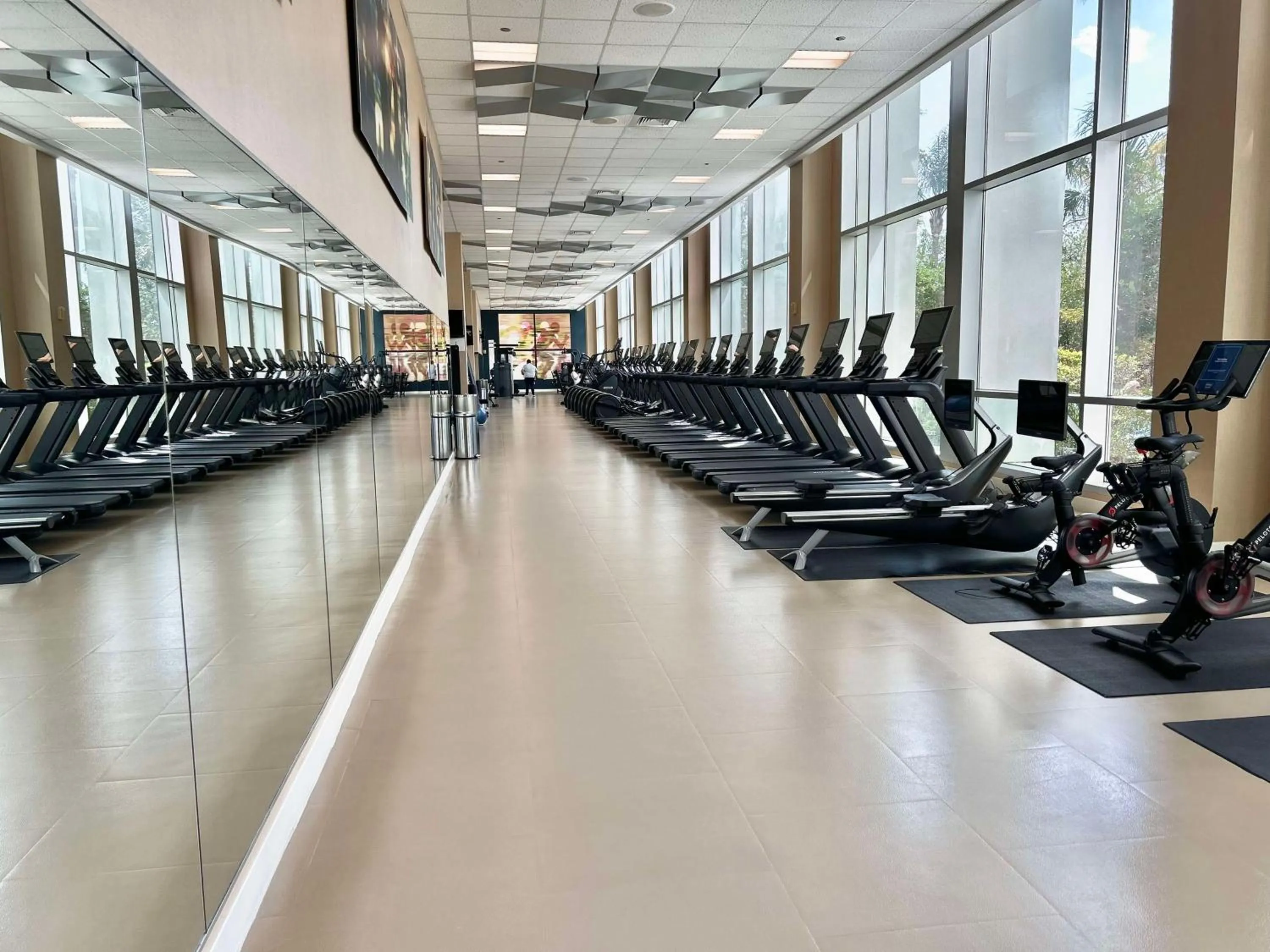 Fitness centre/facilities in Hilton Orlando