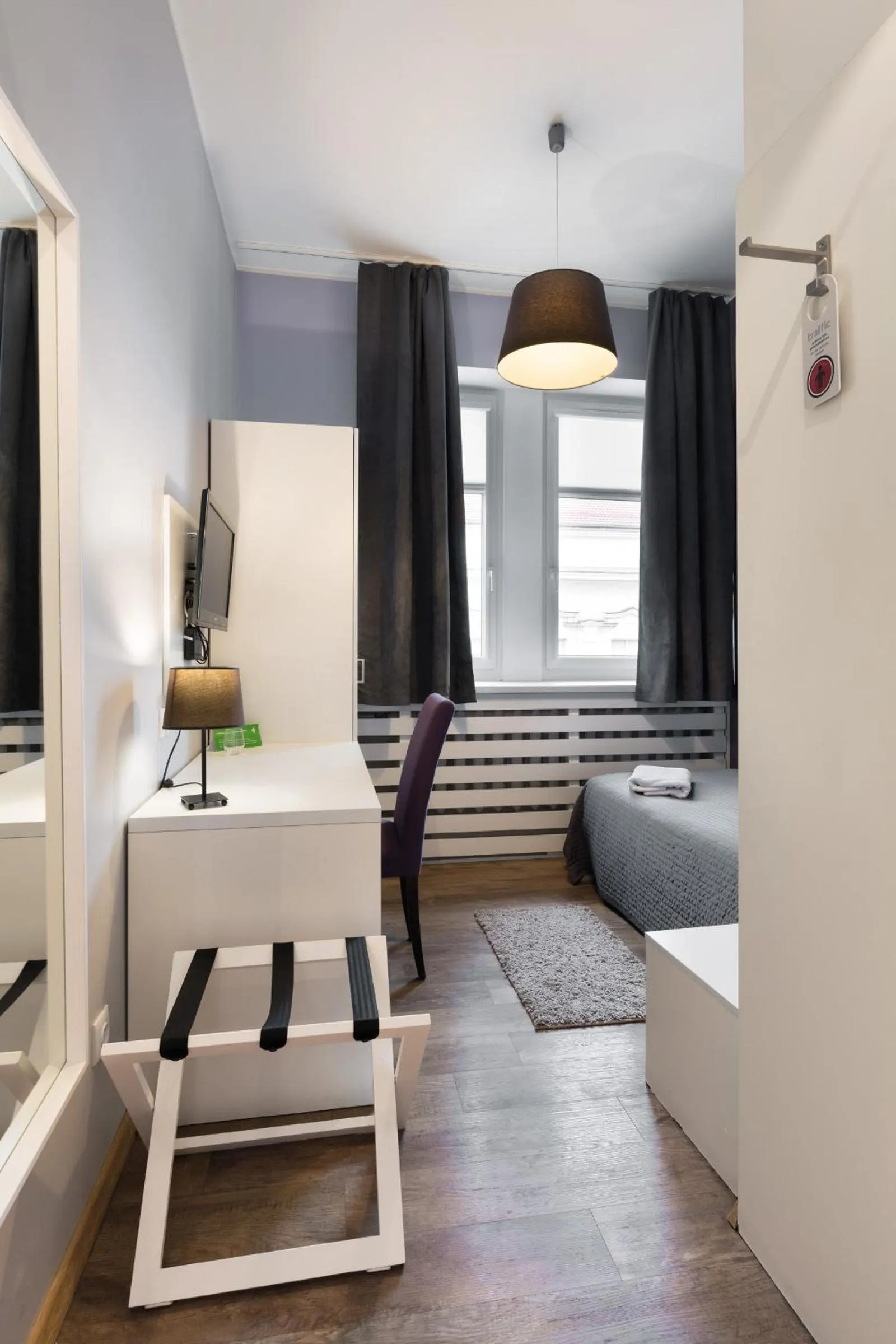 Photo of the whole room in Hotel Traffic Poznań Stare Miasto