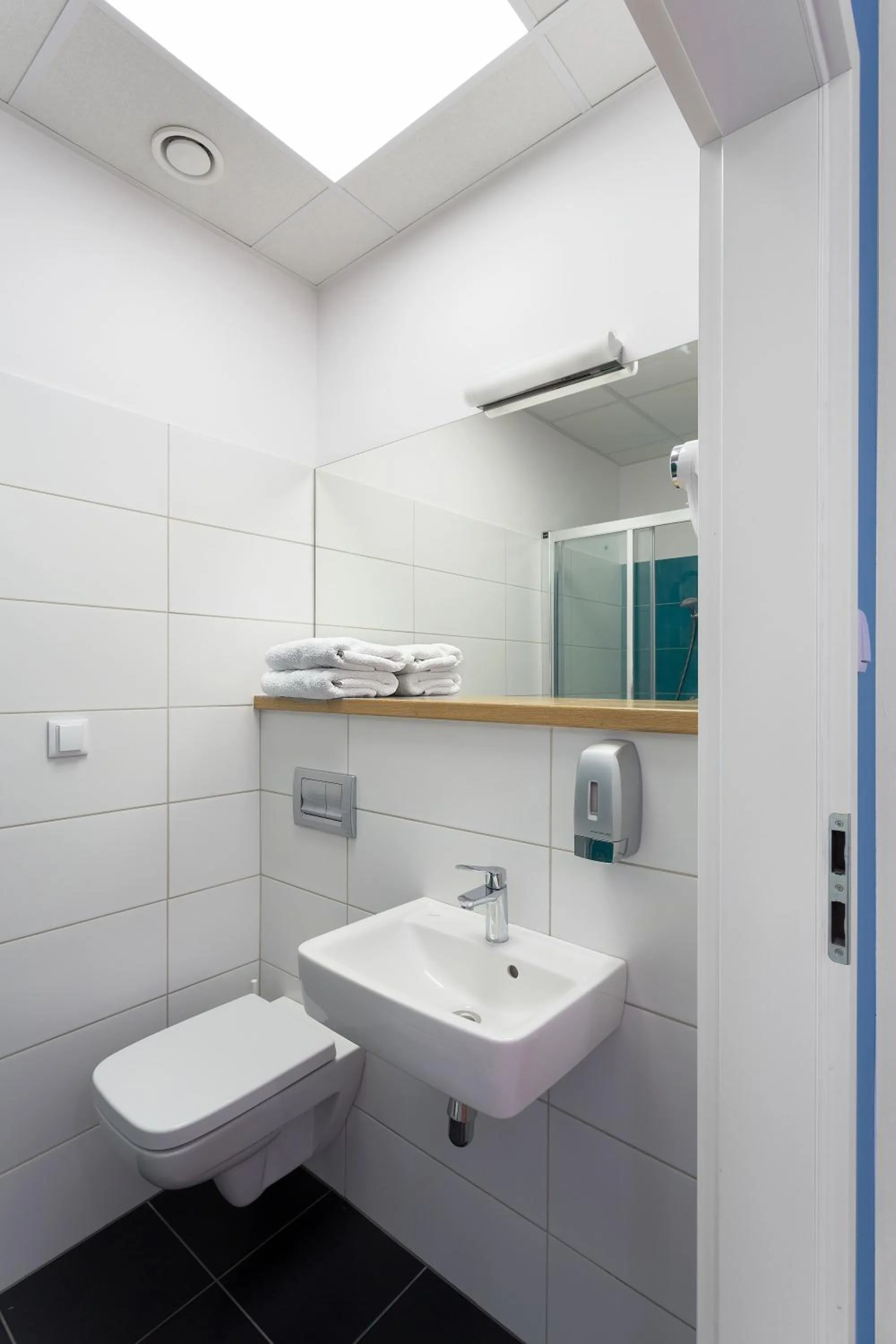 Bathroom in Hotel Traffic Poznań Stare Miasto