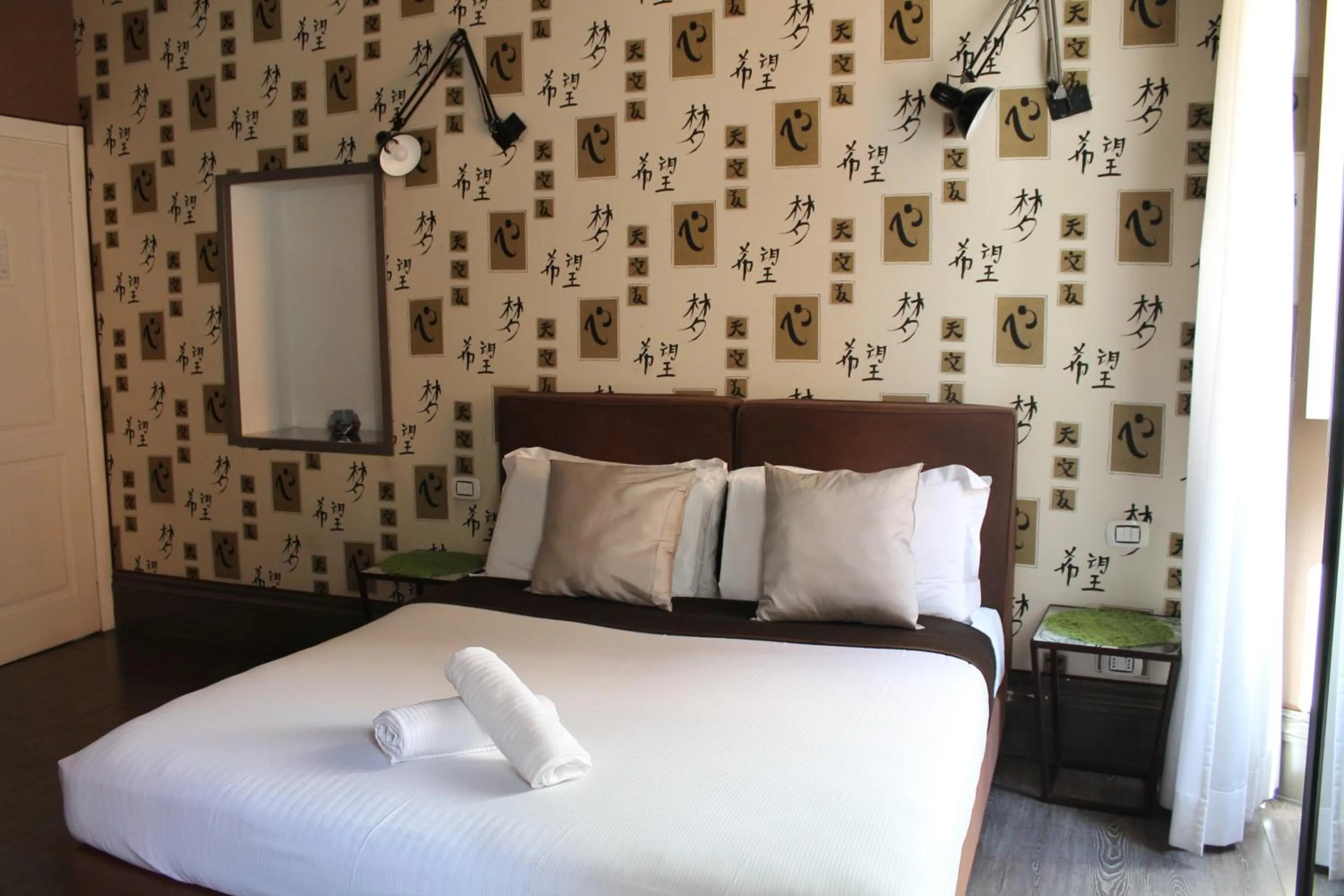 Photo of the whole room, Bed in Relais Palazzo Taverna