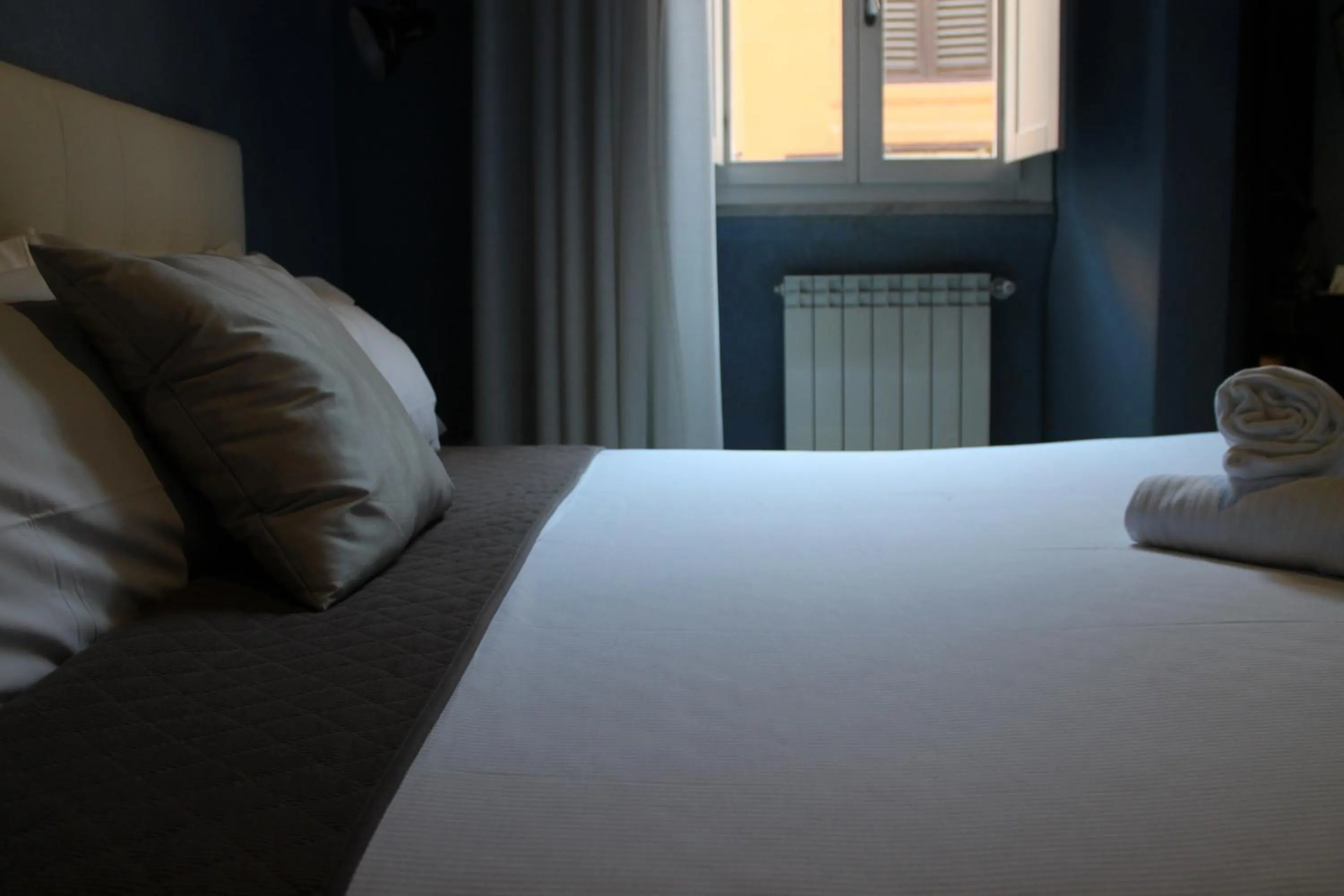 Photo of the whole room, Bed in Relais Palazzo Taverna