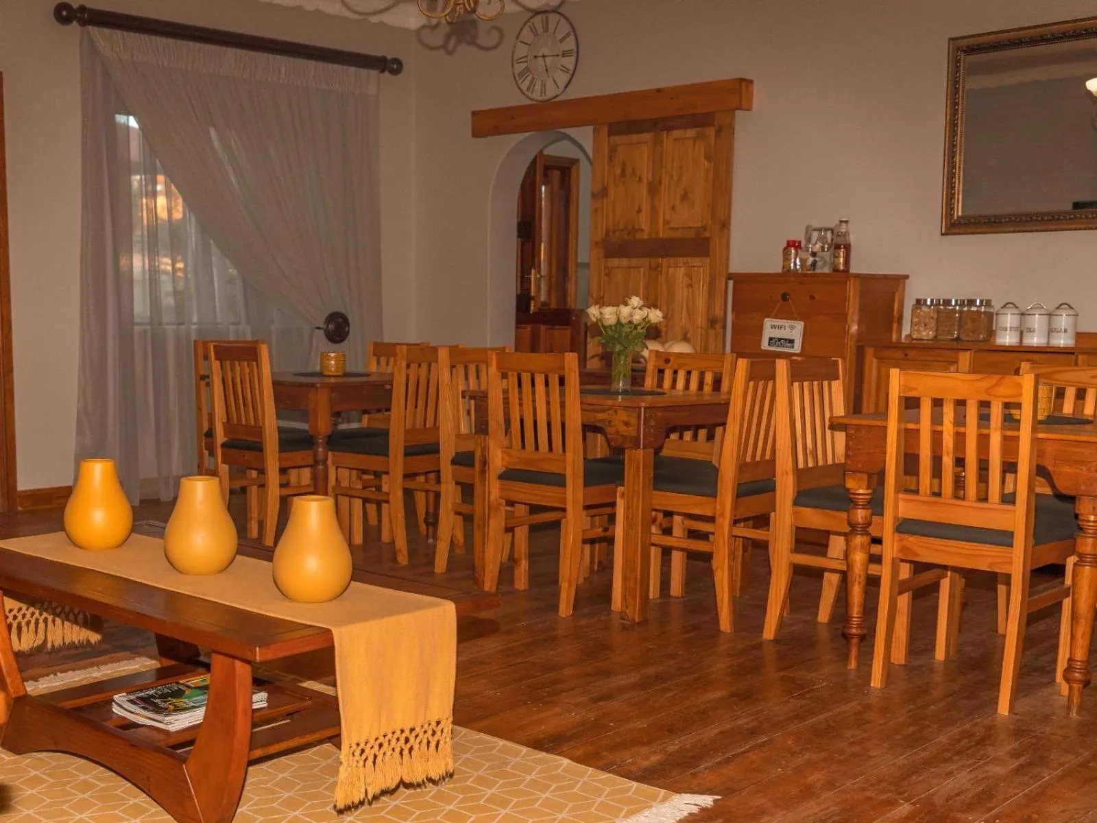 Dining area in Donsveertjie Gasteplaas & Venue